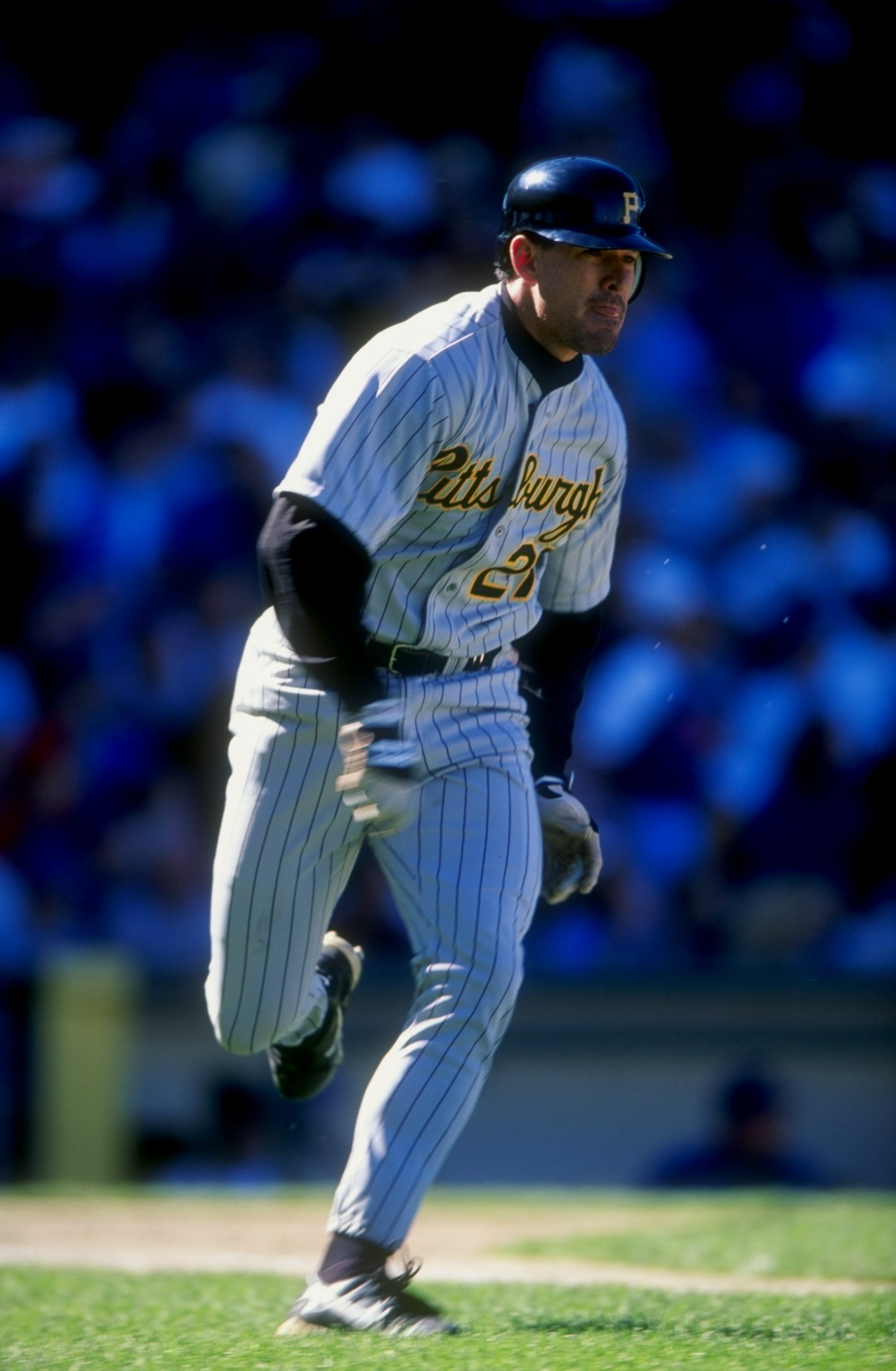 7 Sep 1998: Tim Laker #27 of the Pittsburgh Pirates runs during the game against the Chicago Cubs at Wrigley Field in Chicago, Illinois. The Cubs defeated the Pirates 4-2.