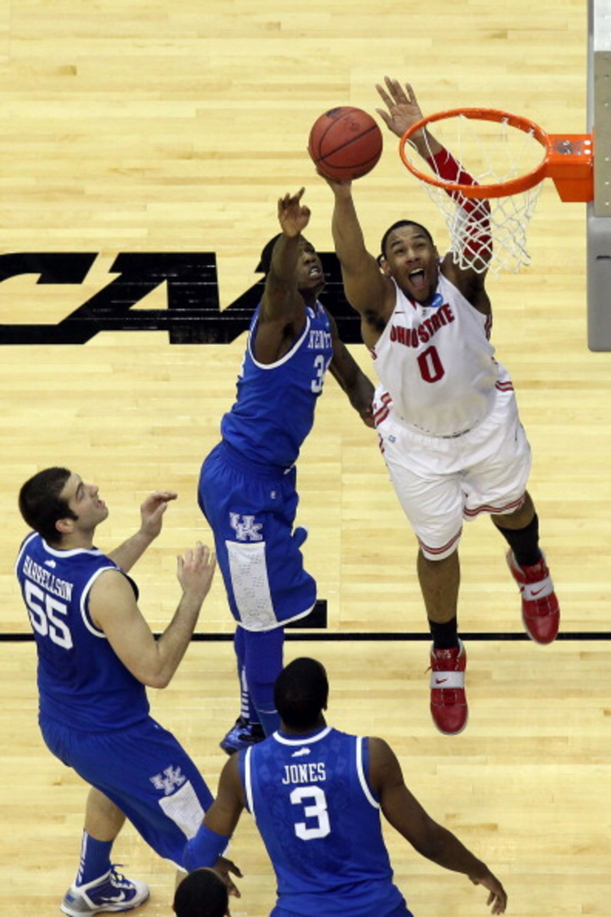 NEWARK, NJ - MARCH 25:  Jared Sullinger #0 of the Ohio State Buckeyes goes for a lay up against the Kentucky Wildcats during the second half of the east regional semifinal of the 2011 NCAA Men's Basketball Tournament at the Prudential Center on March 25,