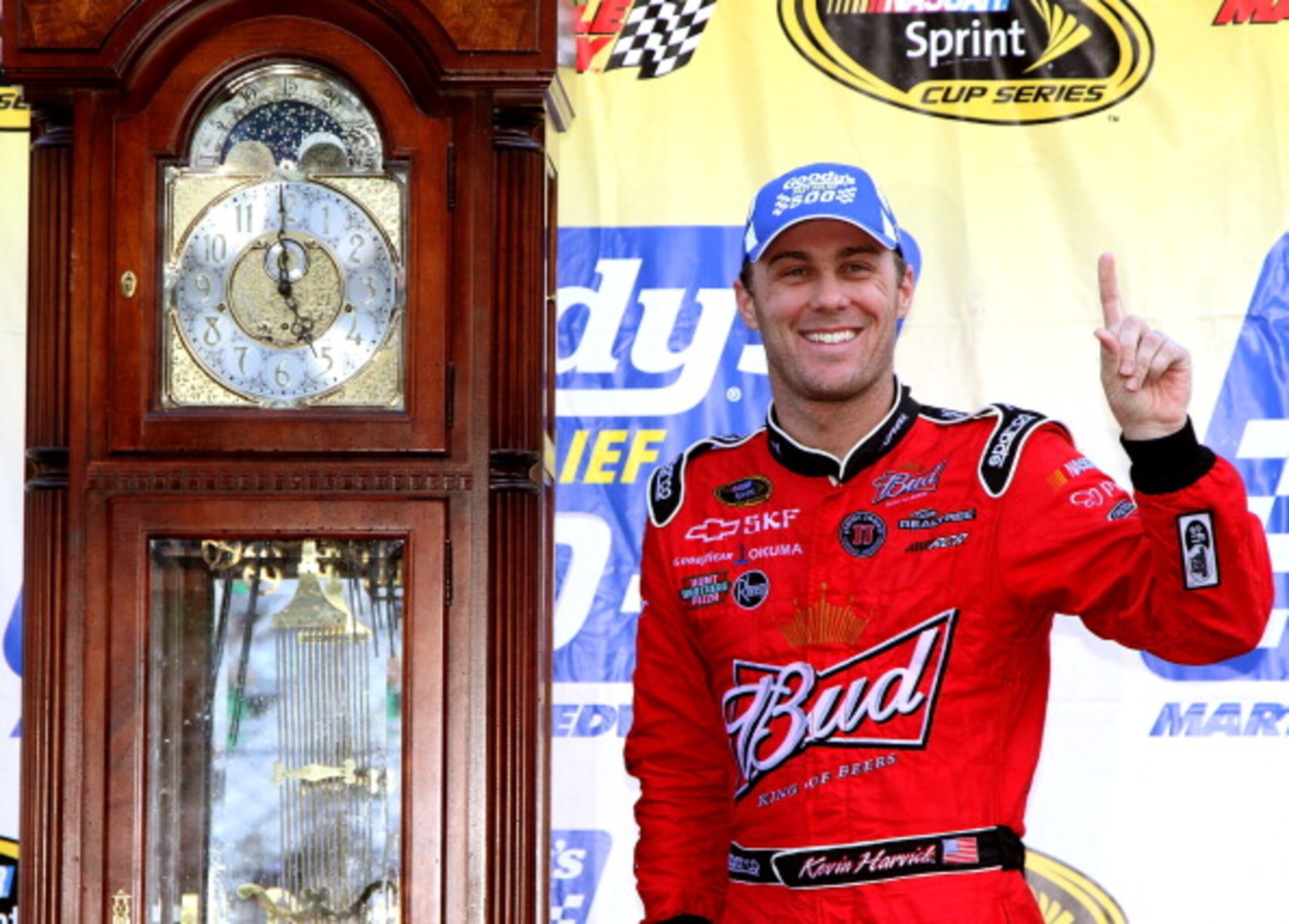 MARTINSVILLE, VA - APRIL 03:  Kevin Harvick, driver of the #29 Budweiser Chevrolet, poses in Victory Lane after winning the NASCAR Sprint Cup Series Goody's Fast Relief 500 at Martinsville Speedway on April 3, 2011 in Martinsville, Virginia.  (Photo by Je