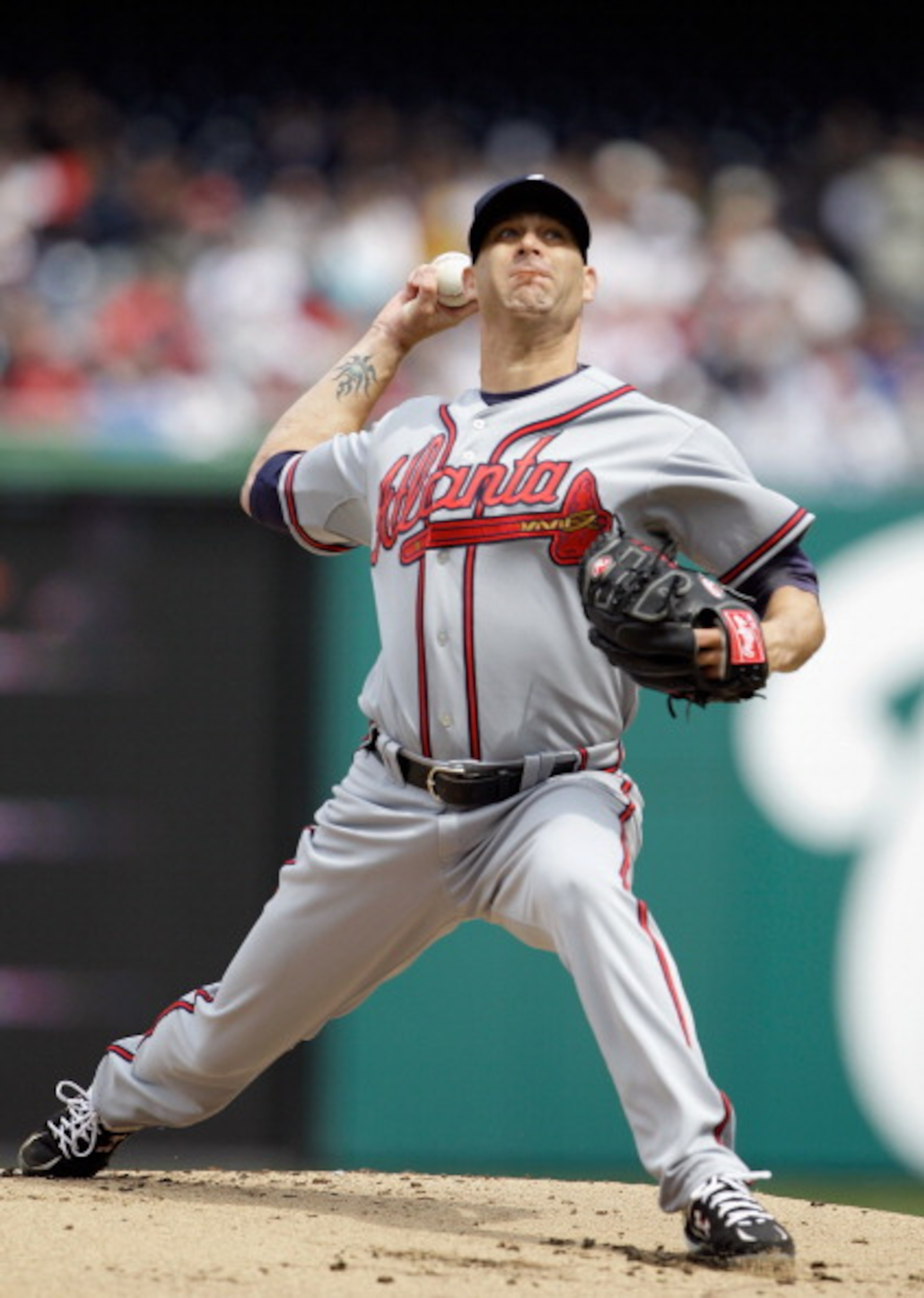 WASHINGTON, DC - APRIL 03: Starting pitcher Tim Hudson #15 of the Atlanta Braves delivers to a Washington Nationals batter during the first inning at Nationals Park on April 3, 2011 in Washington, DC. (Photo by Rob Carr/Getty Images) WASHINGTON, DC - APRIL 03: Starting pitcher Tim Hudson #15 of the Atlanta Braves delivers to a Washington Nationals batter during the first inning at Nationals Park on April 3, 2011 in Washington, DC. (Photo by Rob Carr/Getty Images)