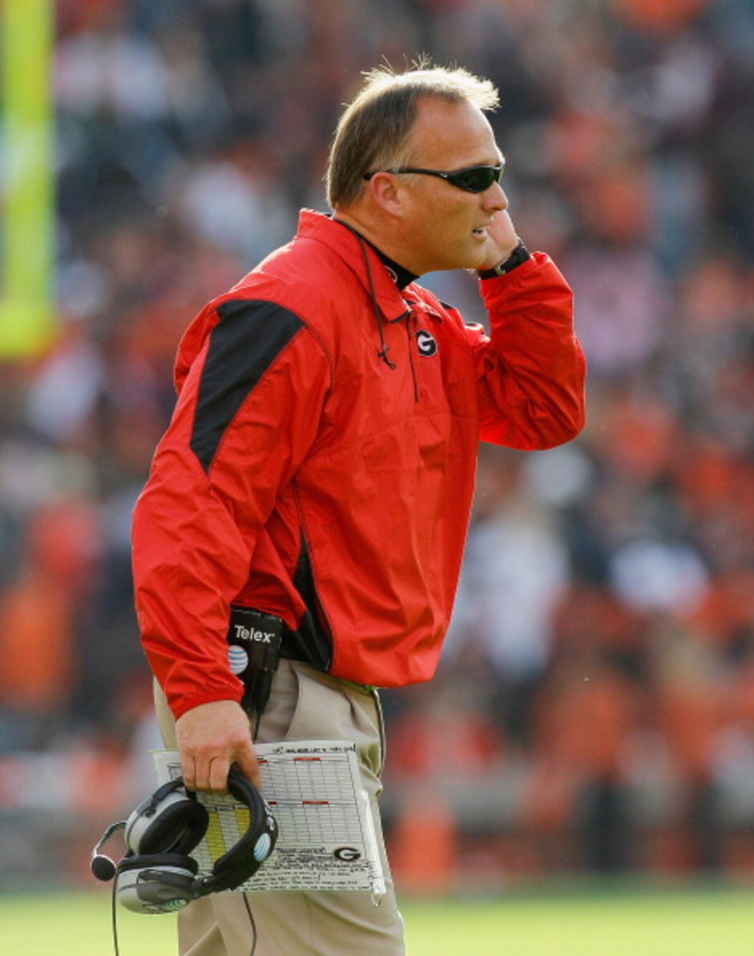 AUBURN, AL - NOVEMBER 13:  Head coach Mark Richt of the Georgia Bulldogs against the Auburn Tigers at Jordan-Hare Stadium on November 13, 2010 in Auburn, Alabama.  (Photo by Kevin C. Cox/Getty Images)