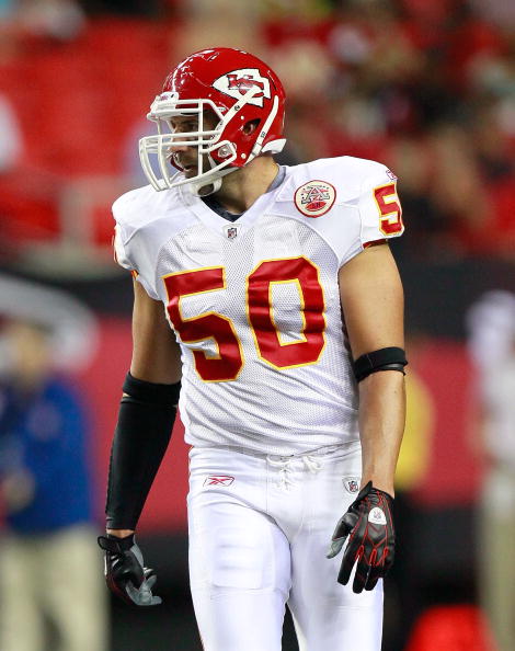ATLANTA - AUGUST 13: Mike Vrabel #50 of the Kansas City Chiefs against the Atlanta Falcons at Georgia Dome on August 13, 2010 in Atlanta, Georgia. (Photo by Kevin C. Cox/Getty Images) ATLANTA - AUGUST 13: Mike Vrabel #50 of the Kansas City Chiefs against the Atlanta Falcons at Georgia Dome on August 13, 2010 in Atlanta, Georgia. (Photo by Kevin C. Cox/Getty Images)