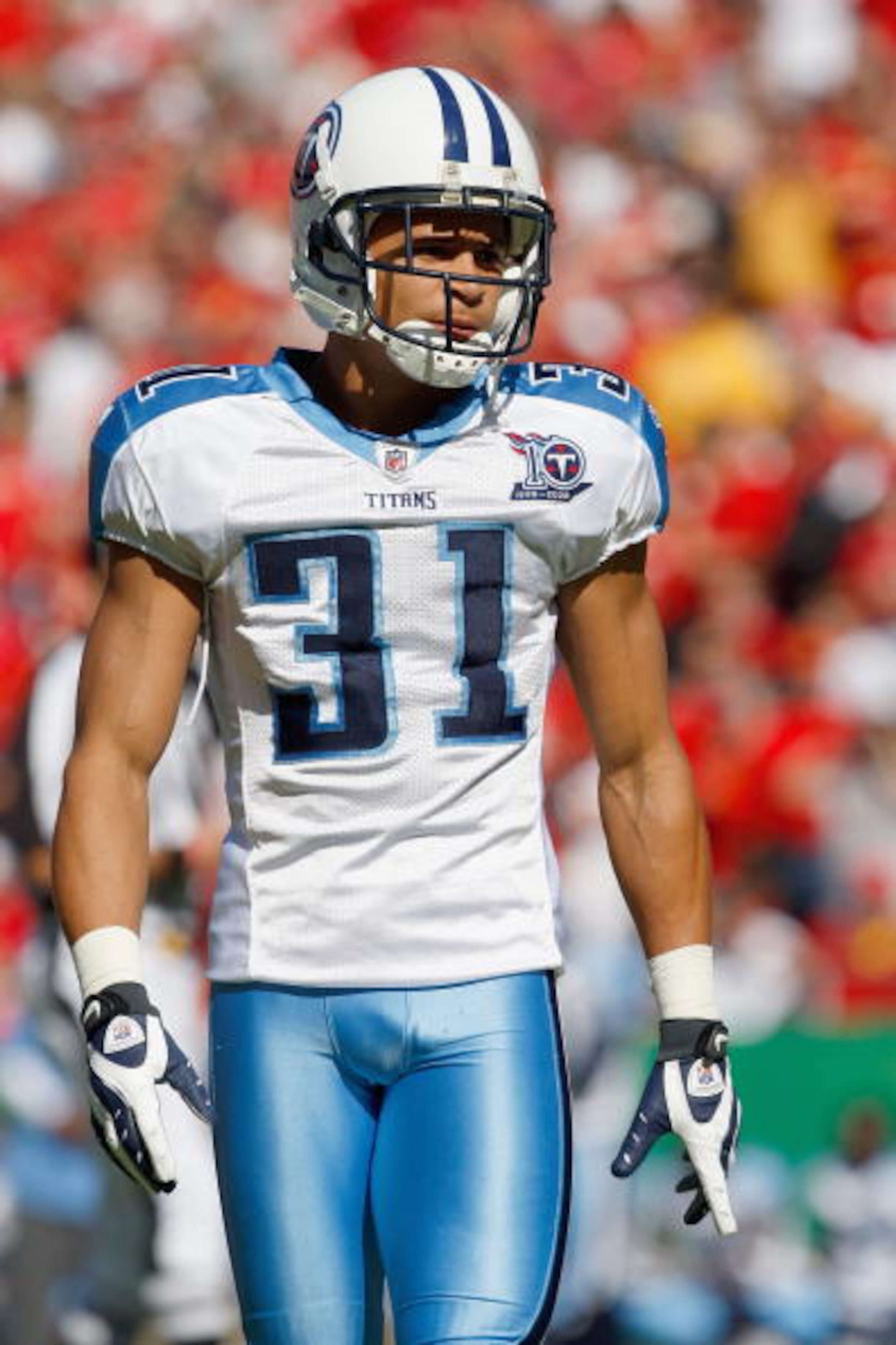 KANSAS CITY - OCTOBER 19:  Cortland Finnegan #31 of the Tennessee Titans walks on the field during the game against the Kansas City Chiefs at Arrowhead Stadium on October 19, 2008 in Kansas City, Missouri. (Photo by: Jamie Squire/Getty Images)