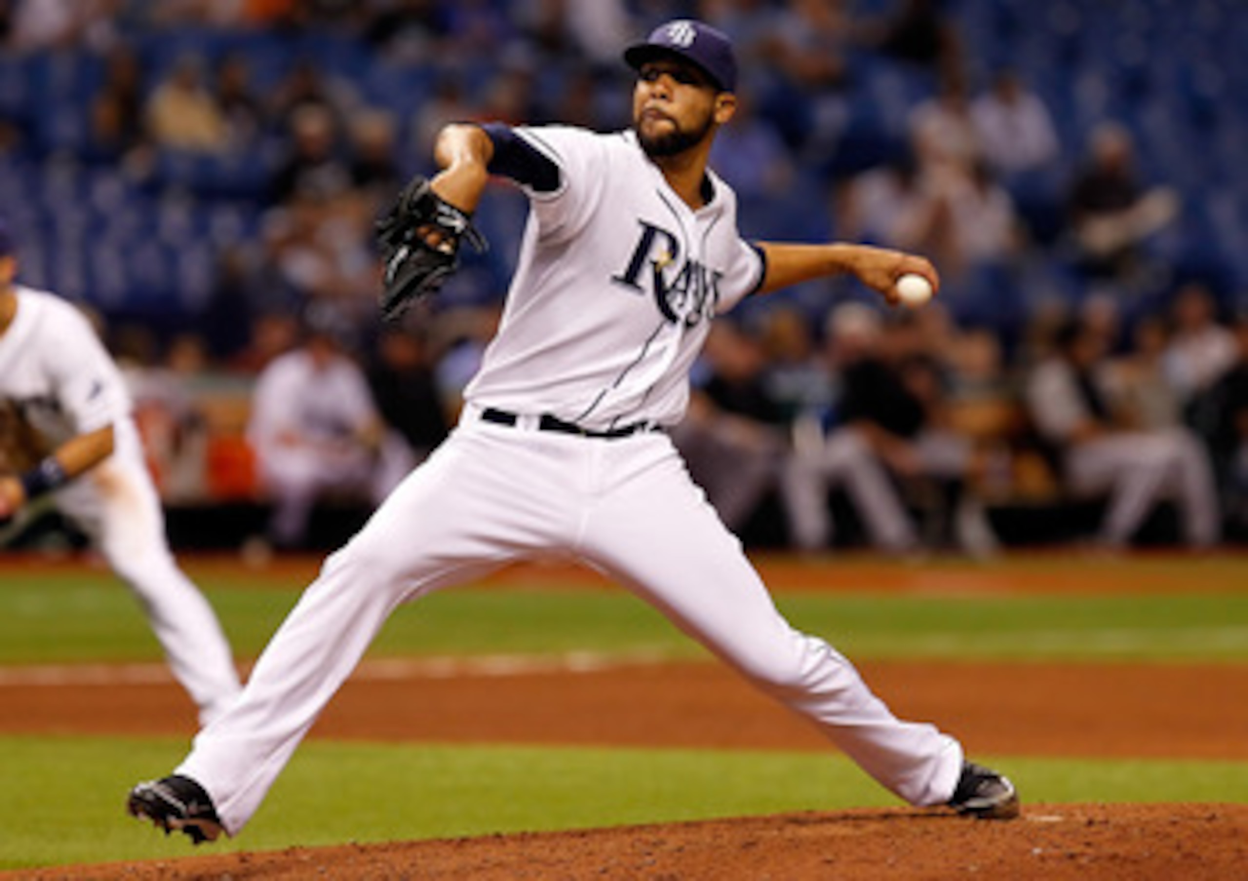 ST PETERSBURG, FL - APRIL 18:  :  Pitcher David Price #14 of the Tampa Bay Rays pitches against the Chicago White Sox during the game at Tropicana Field on April 18, 2011 in St. Petersburg, Florida.  (Photo by J. Meric/Getty Images)