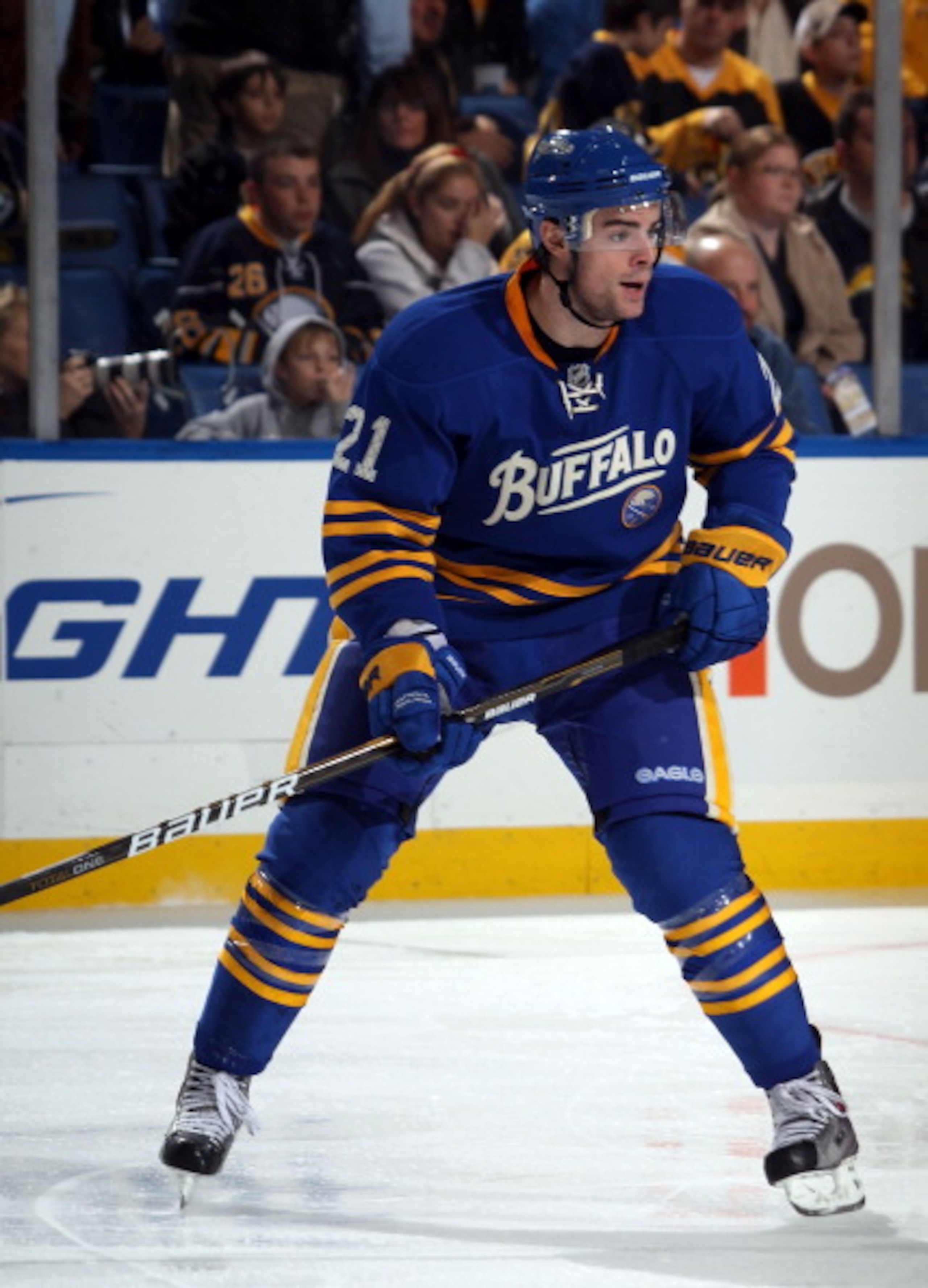 BUFFALO, NY - NOVEMBER 03:  Drew Stafford #21 of the Buffalo Sabres skates against the Boston Bruins at the HSBC Arena on November 3, 2010 in Buffalo, New York. The Bruins defeated the Sabres 5-2.  (Photo by Bruce Bennett/Getty Images)