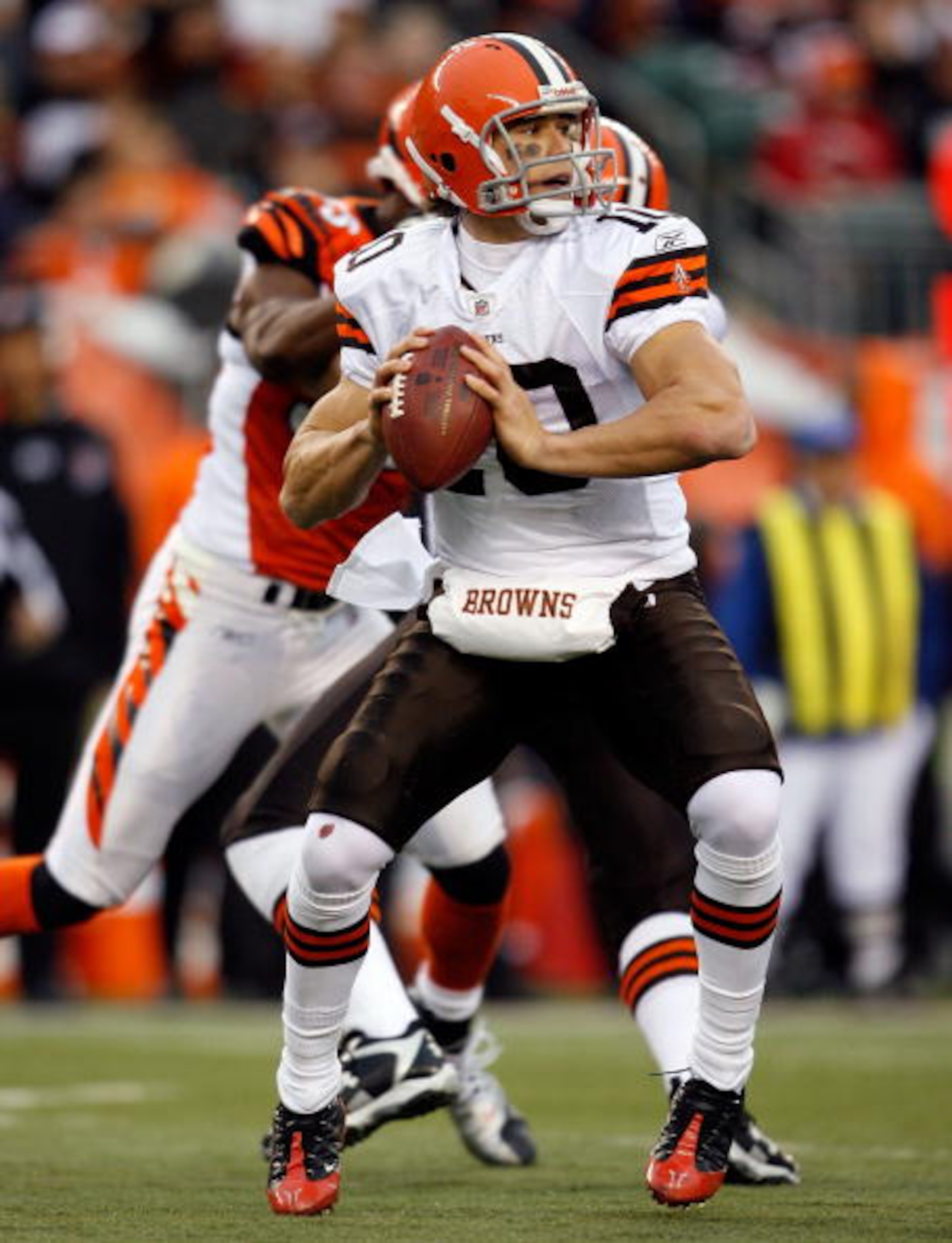 CINCINNATI - NOVEMBER 29: Brady Quinn #10 of the Cleveland Browns throws a pass during the NFL game against the Cincinnati Bengals at Paul Brown Stadium on November 29, 2009 in Cincinnati, Ohio. (Photo by Andy Lyons/Getty Images) CINCINNATI - NOVEMBER 29: Brady Quinn #10 of the Cleveland Browns throws a pass during the NFL game against the Cincinnati Bengals at Paul Brown Stadium on November 29, 2009 in Cincinnati, Ohio. (Photo by Andy Lyons/Getty Images)