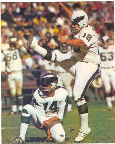 Courtesy of SportsMemorabilia.com
