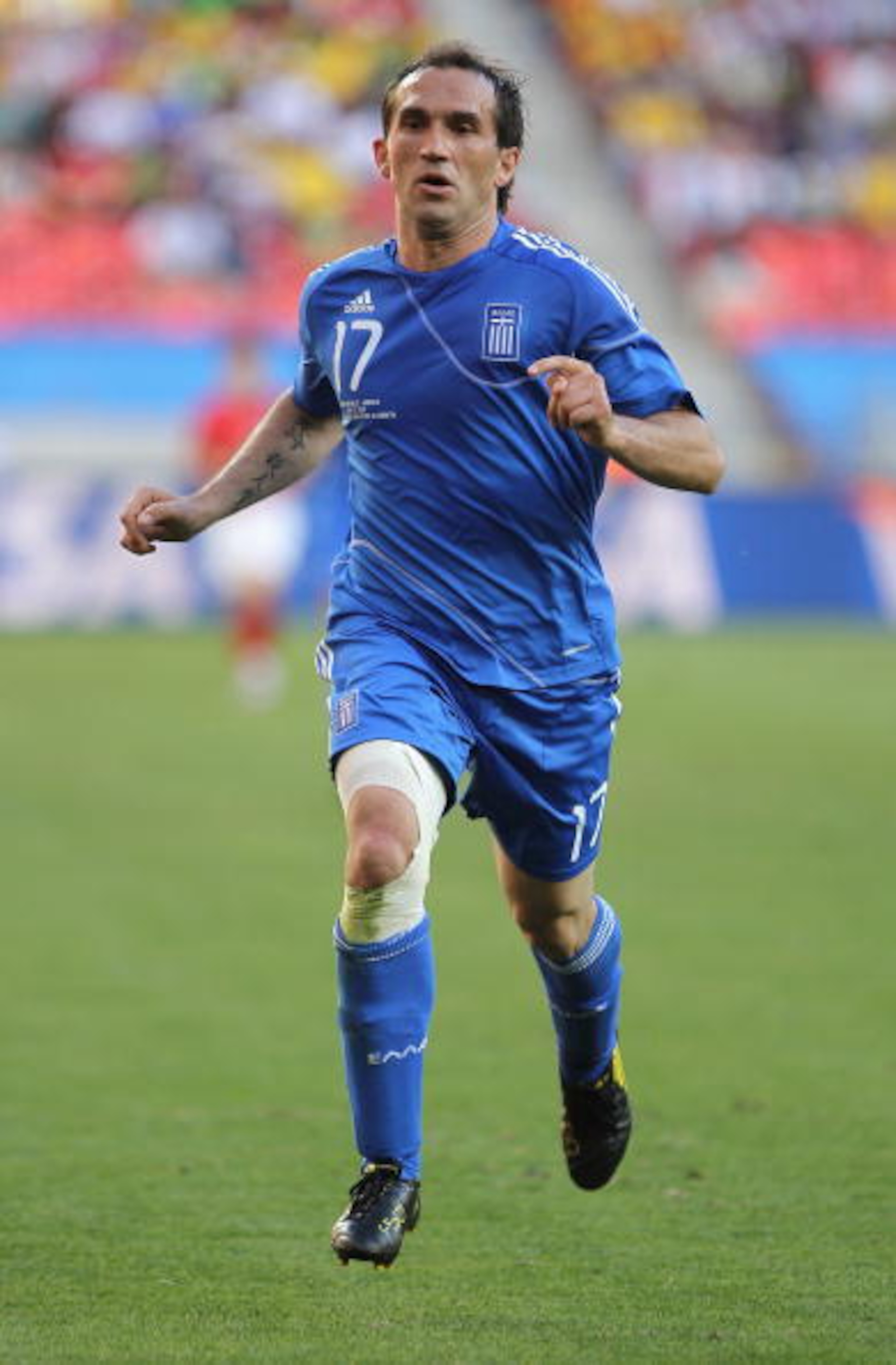PORT ELIZABETH, SOUTH AFRICA - JUNE 12: Theofanis Gekas of Greece in action during the 2010 FIFA World Cup South Africa Group B match between South Korea and Greece at Nelson Mandela Bay Stadium on June 12, 2010 in Port Elizabeth, South Africa. (Photo by PORT ELIZABETH, SOUTH AFRICA - JUNE 12: Theofanis Gekas of Greece in action during the 2010 FIFA World Cup South Africa Group B match between South Korea and Greece at Nelson Mandela Bay Stadium on June 12, 2010 in Port Elizabeth, South Africa. (Photo by