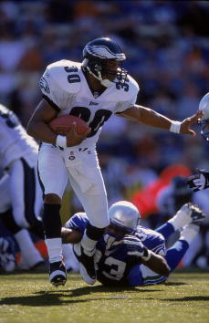 23 Sep 2001:  Brian Mitchell #30 of the Philadelphia Eagles carries the ball during the game against the Seattle Seahawks at the Husky Stadium in Seattle, Washington. The Eagles defeated the Seahawks 27-3.Mandatory Credit: Otto Greule  /Allsport