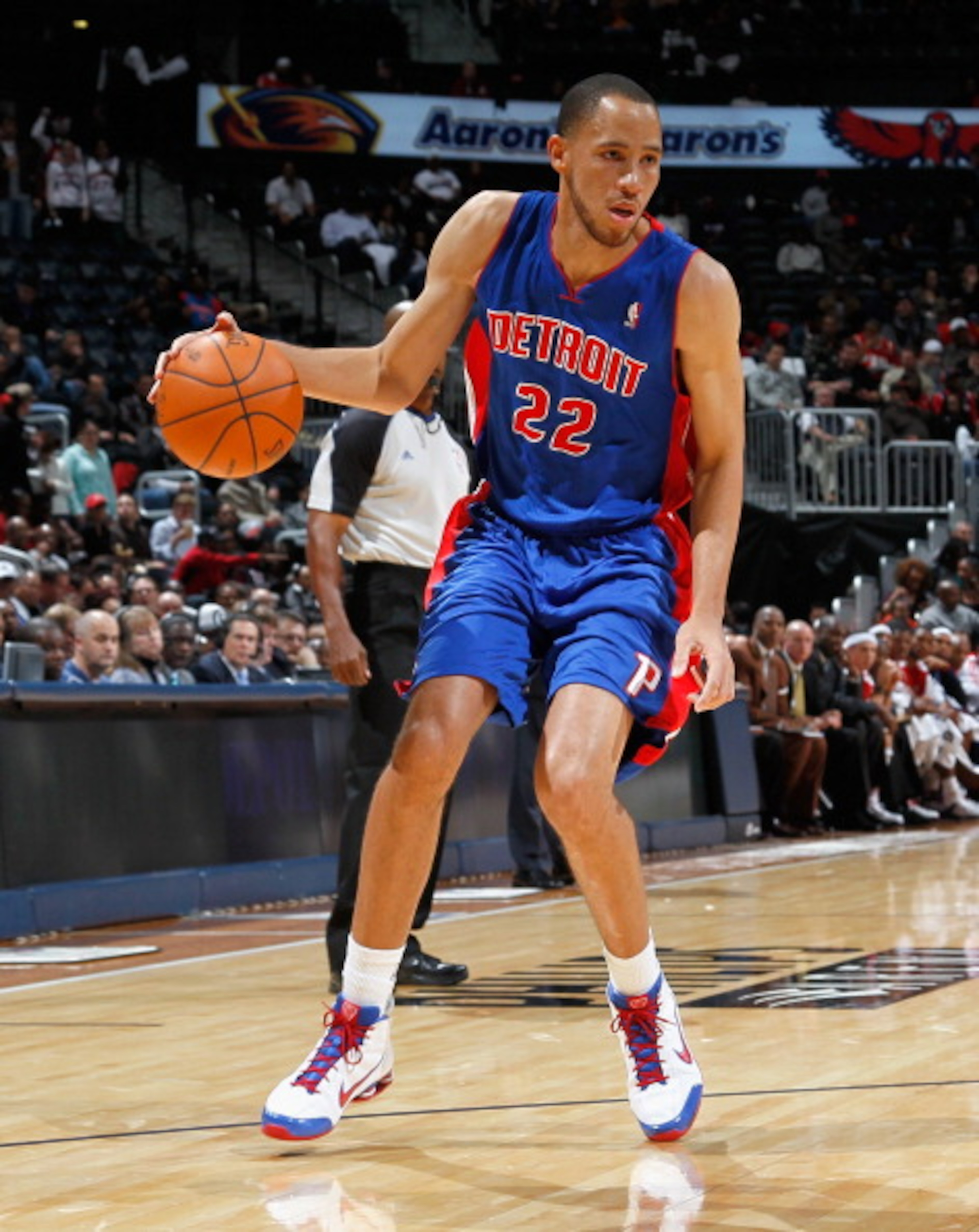 ATLANTA - NOVEMBER 03:  Tayshaun Prince #22 of the Detroit Pistons against the Atlanta Hawks at Philips Arena on November 3, 2010 in Atlanta, Georgia.  NOTE TO USER: User expressly acknowledges and agrees that, by downloading and/or using this Photograph,