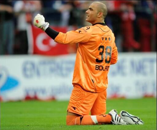 Picture courtesy of www.superlignews.com