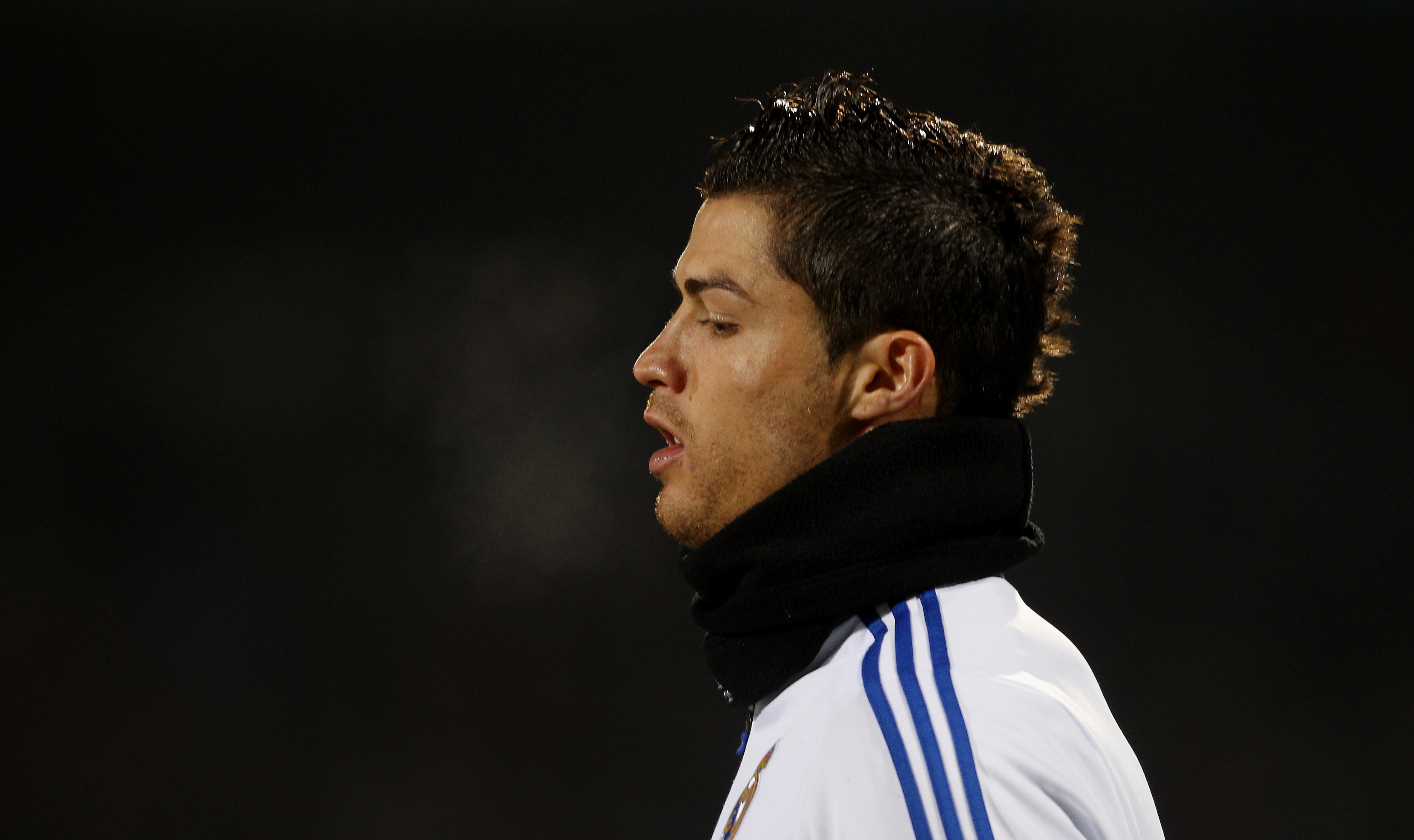 LYON, FRANCE - FEBRUARY 22:  Cristiano Ronaldo of Real Madrid prior to the Champions League match between Lyon and Real Madrid at Stade Gerland on February 22, 2011 in Lyon, France.  (Photo by Scott Heavey/Getty Images)