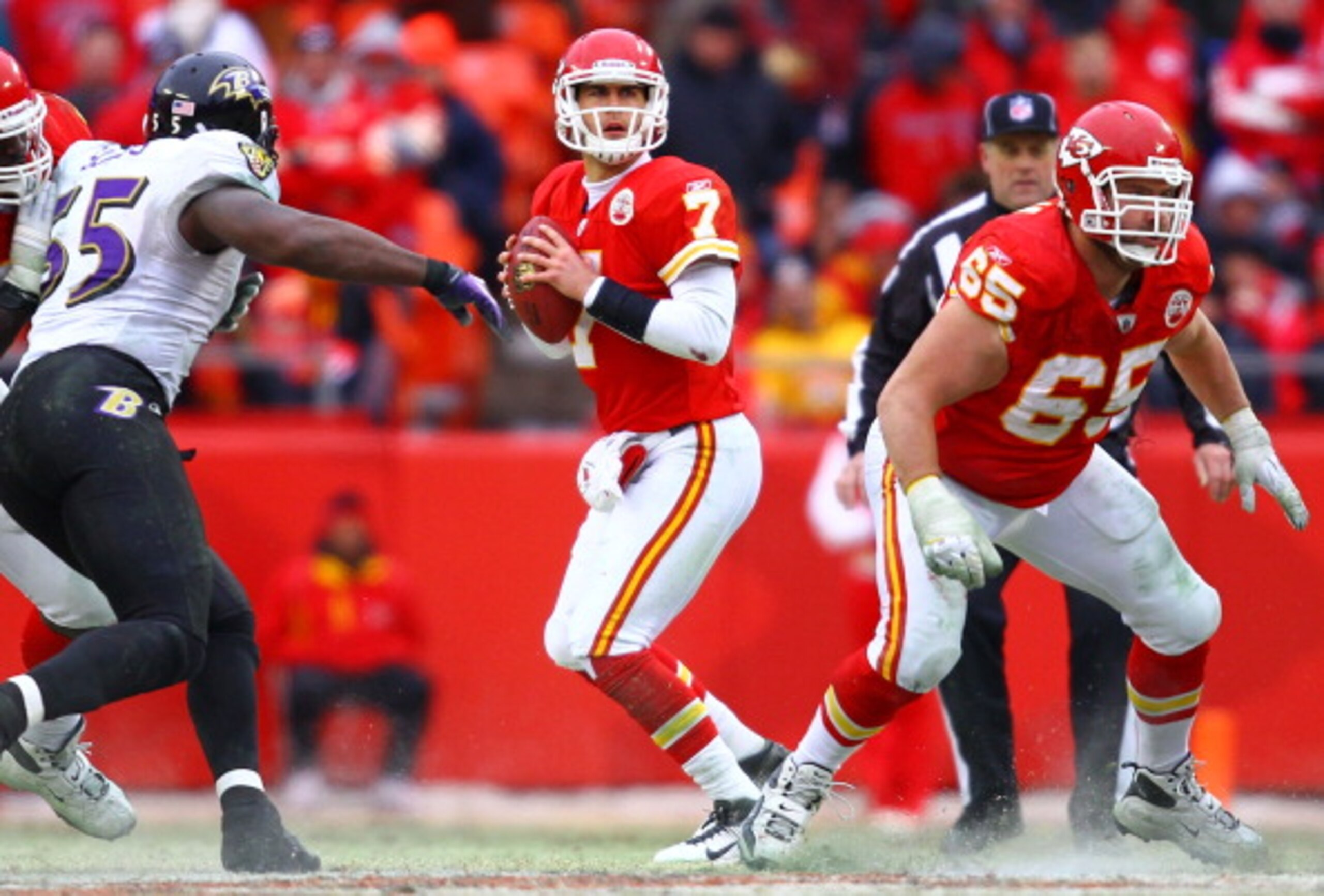 KANSAS CITY, MO - JANUARY 09: Quarterback Matt Cassel #7 of the Kansas City Chiefs looks to pass against the Baltimore Ravens in their 2011 AFC wild card playoff game at Arrowhead Stadium on January 9, 2011 in Kansas City, Missouri. (Photo by Dilip Vish KANSAS CITY, MO - JANUARY 09: Quarterback Matt Cassel #7 of the Kansas City Chiefs looks to pass against the Baltimore Ravens in their 2011 AFC wild card playoff game at Arrowhead Stadium on January 9, 2011 in Kansas City, Missouri. (Photo by Dilip Vish