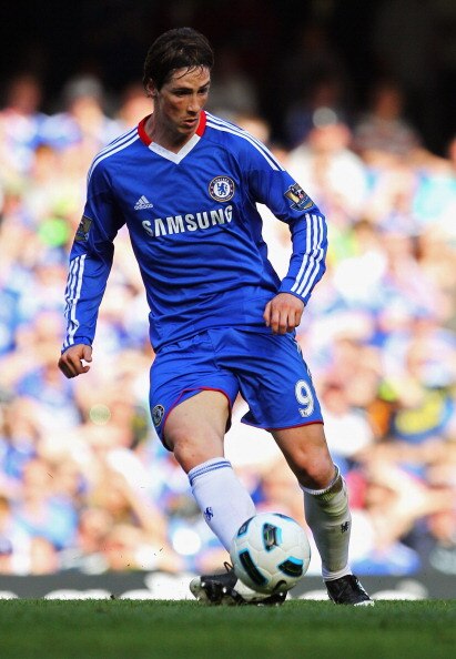 LONDON, ENGLAND - APRIL 09:  Fernando Torres of Chelsea in action during the Barclays Premier League match between Chelsea and Wigan Athletic at Stamford Bridge on April 9, 2011 in London, England.  (Photo by Clive Rose/Getty Images)