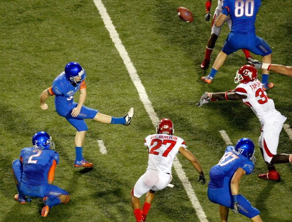 LAS VEGAS, NV - DECEMBER 22:  Justin Taplin-Ross #33 of the Utah Utes blocks a field goal attempt by Kyle Brotzman #35 of the Boise State Broncos during the MAACO Bowl Las Vegas at Sam Boyd Stadium December 22, 2010 in Las Vegas, Nevada. Boise State Won 2