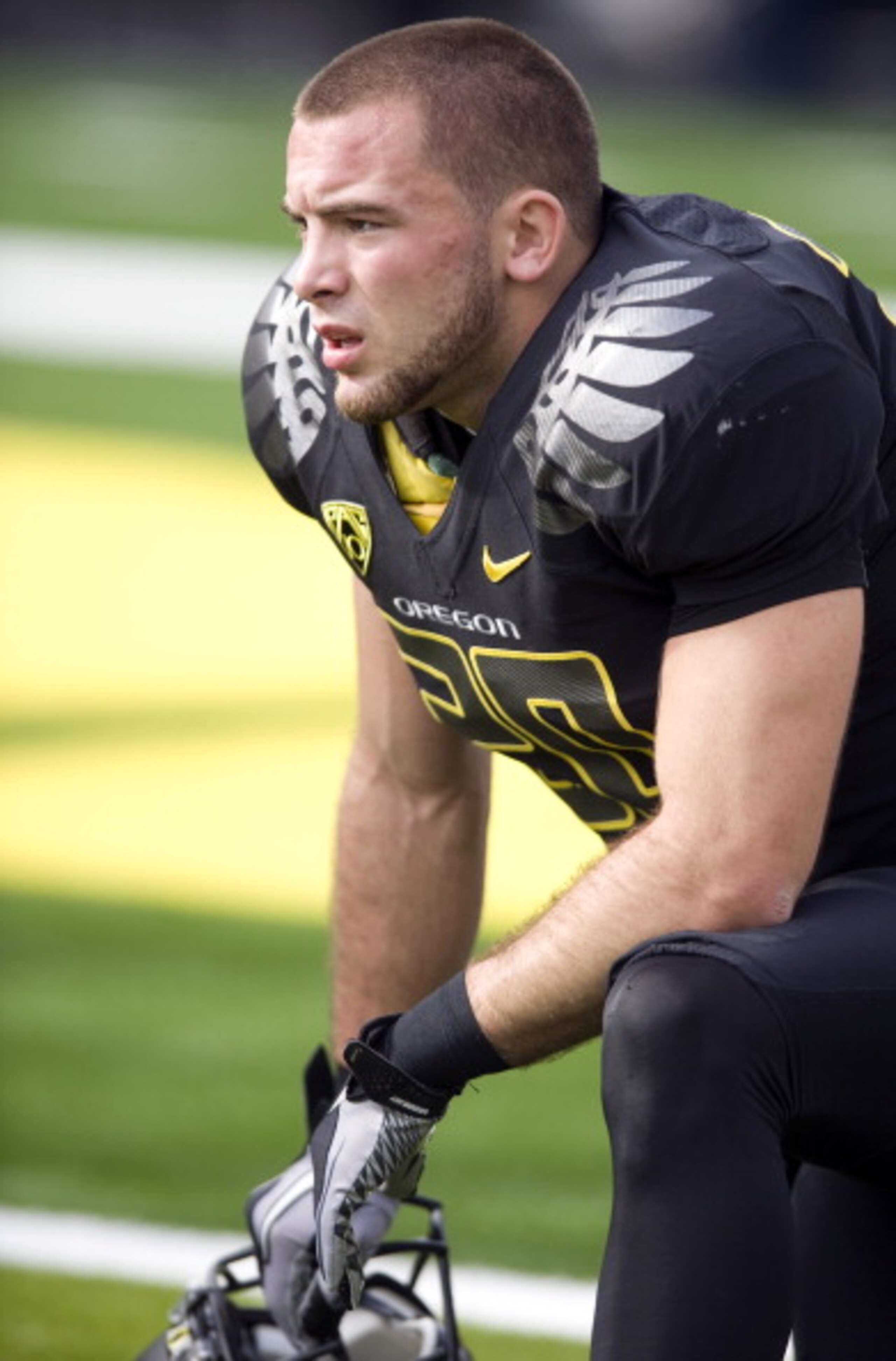 EUGENE, OR - NOVEMBER 6: Safety John Boyett #20 of the Oregon Ducks warms up before the game against the Washington Huskies at Autzen Stadium on November 6, 2010 in Eugene, Oregon. (Photo by Steve Dykes/Getty Images)