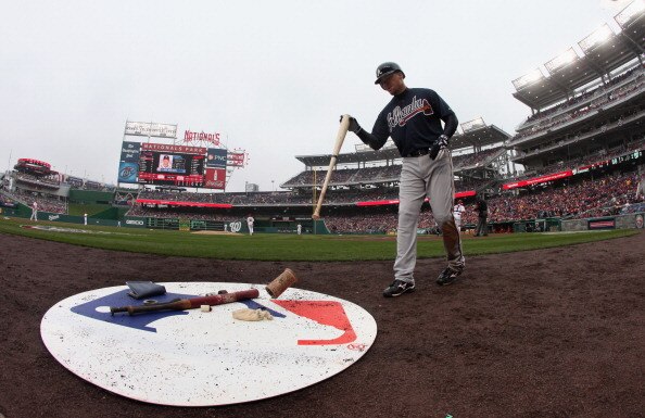 WASHINGTON, DC - MARCH 31: Chipper Jones #10 of the Atlanta Braves in the on deck circle against the Washington Nationals at Nationals Park on March 31, 2011 in Washington, DC.  (Photo by Rob Carr/Getty Images)