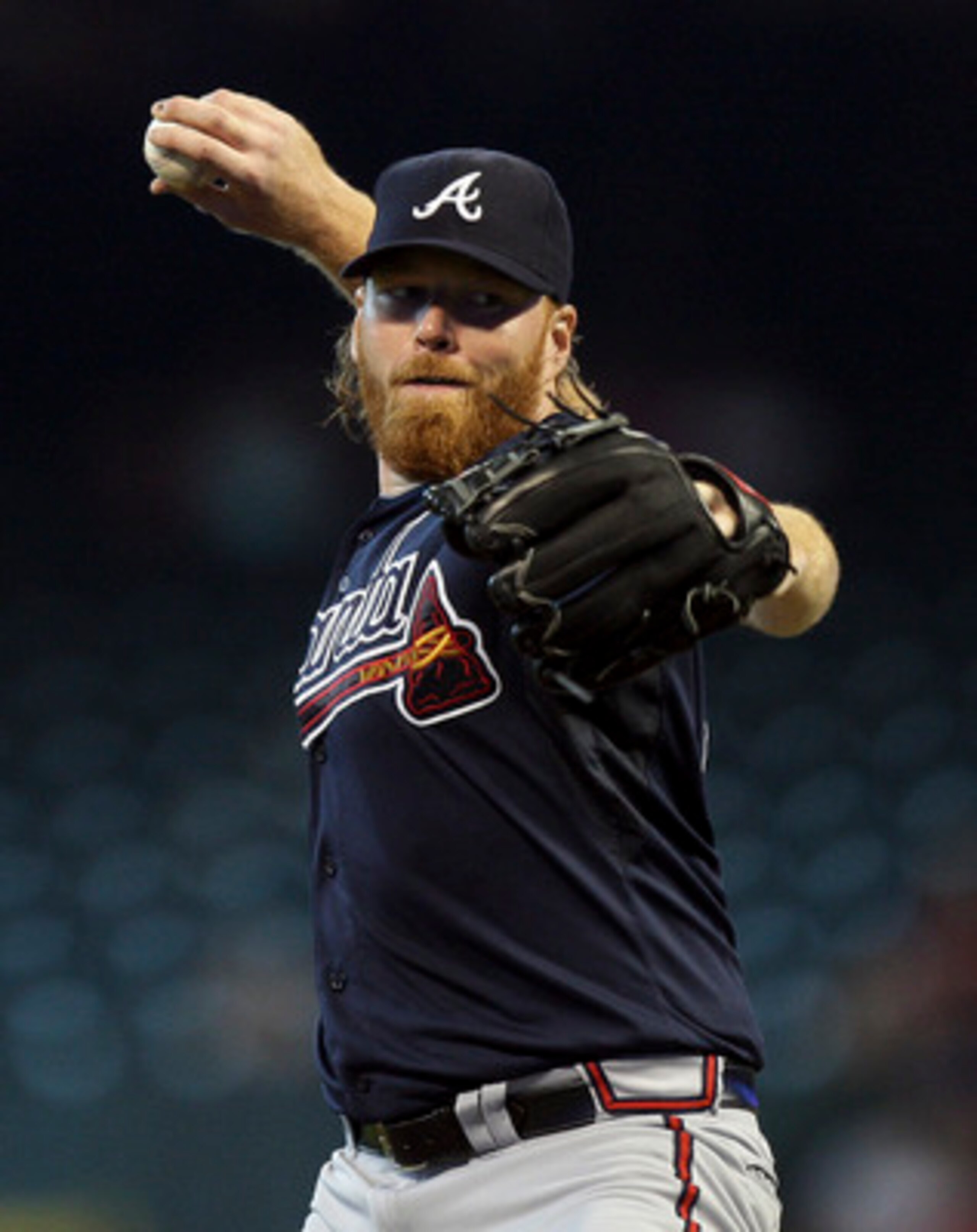HOUSTON - JUNE 12:  Pitcher Tommy Hanson #48 of the Atlanta Braves throws against the Houston Astros at Minute Maid Park on June 12, 2011 in Houston, Texas.  (Photo by Bob Levey/Getty Images)