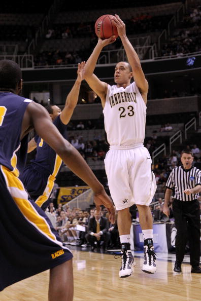 SAN JOSE, CA - MARCH 18:  Guard John Jenkins #23 of the Vanderbilt Commodores takes a shot against the Murray State Racers during the first round of the 2010 NCAA menï¿½s basketball tournament at HP Pavilion on March 18, 2010 in San Jose, California.  (Phot