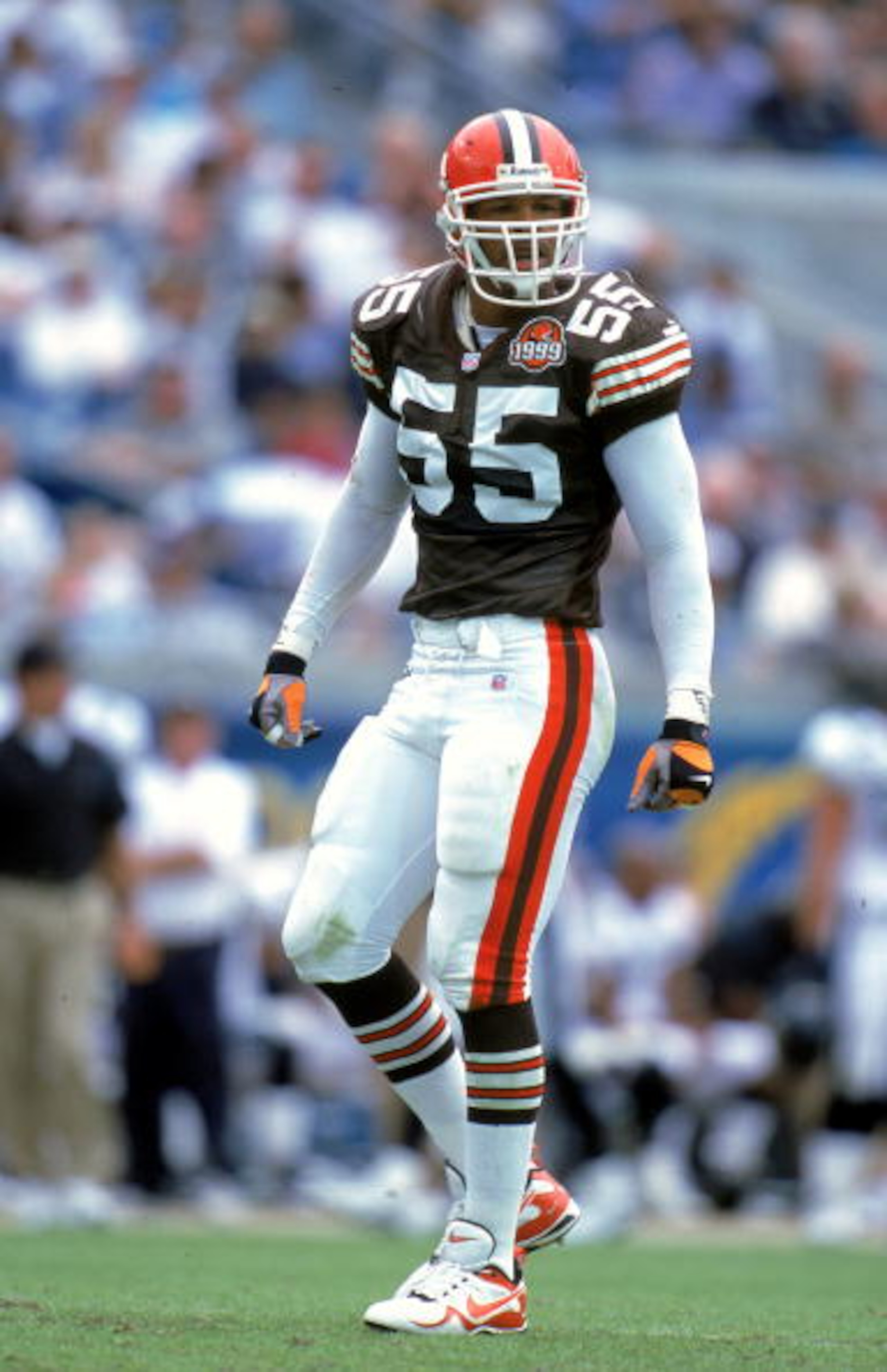 17 Oct 1999: Rahim Abdullah #55 of the Cleveland Browns walks on the field during the game against the Jacksonville Jaguars at the Alltell Stadium in Jacksonville, Florida. The Jaguars defeated the Browns 42-7. Mandatory Credit: Scott Halleran  /Allsport