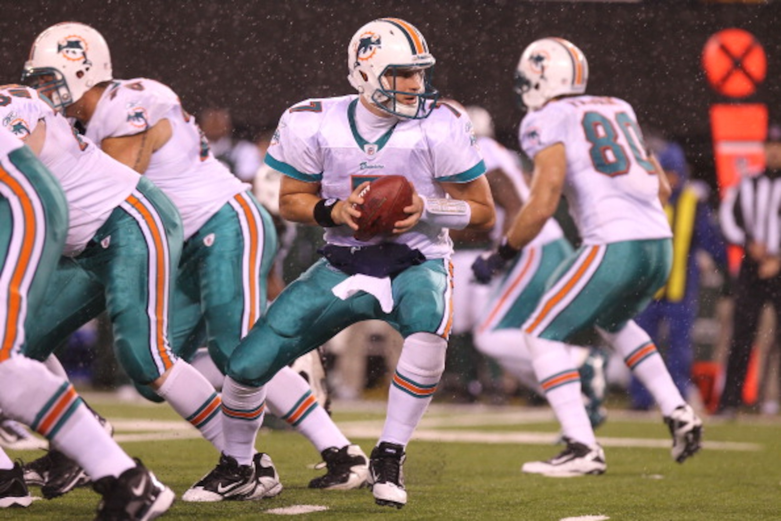 EAST RUTHERFORD, NJ - DECEMBER 12: Chad Henne #7 of the Miami Dolphins against the New York Jets at New Meadowlands Stadium on December 12, 2010 in East Rutherford, New Jersey. (Photo by Nick Laham/Getty Images) EAST RUTHERFORD, NJ - DECEMBER 12: Chad Henne #7 of the Miami Dolphins against the New York Jets at New Meadowlands Stadium on December 12, 2010 in East Rutherford, New Jersey. (Photo by Nick Laham/Getty Images)