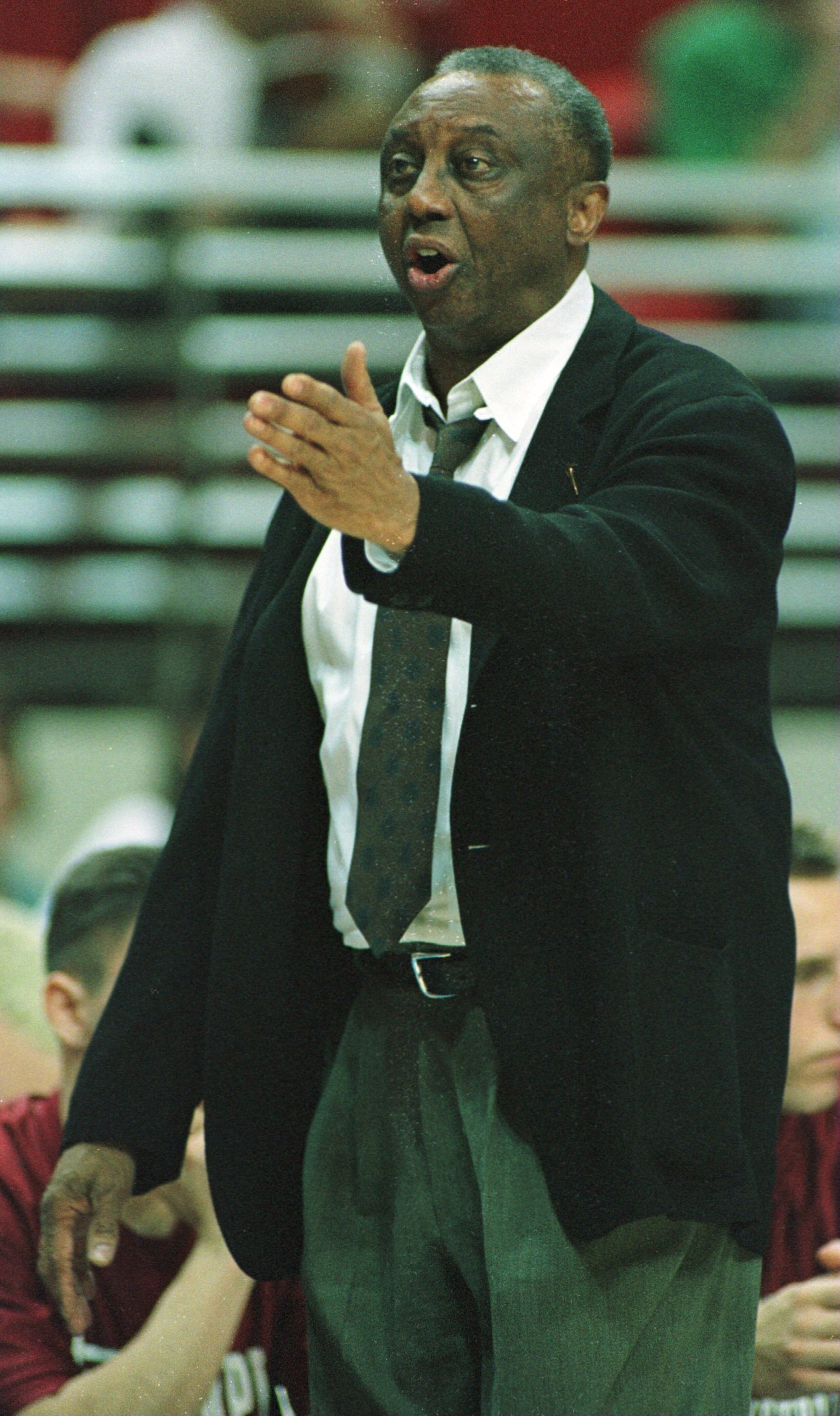 17 Mar 1996:  Temple coach John Chaney yells at the referee after a call during the first half of the Temple v Cincinnati second round Southeast regional game at the Orlando Arena in Orlando, Florida. Cincinnati won 78-65. Mandatory Credit: Andy Lyons/All