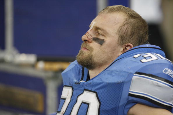 DETROIT - OCTOBER 15:  Fullback Cory Schlesinger #30 of the Detroit Lions watches the game against the Buffalo Bills on October 15, 2006 at Ford Field in Detroit, Michigan. The Lions won 20-17.  (Photo By Gregory Shamus/Getty Images)