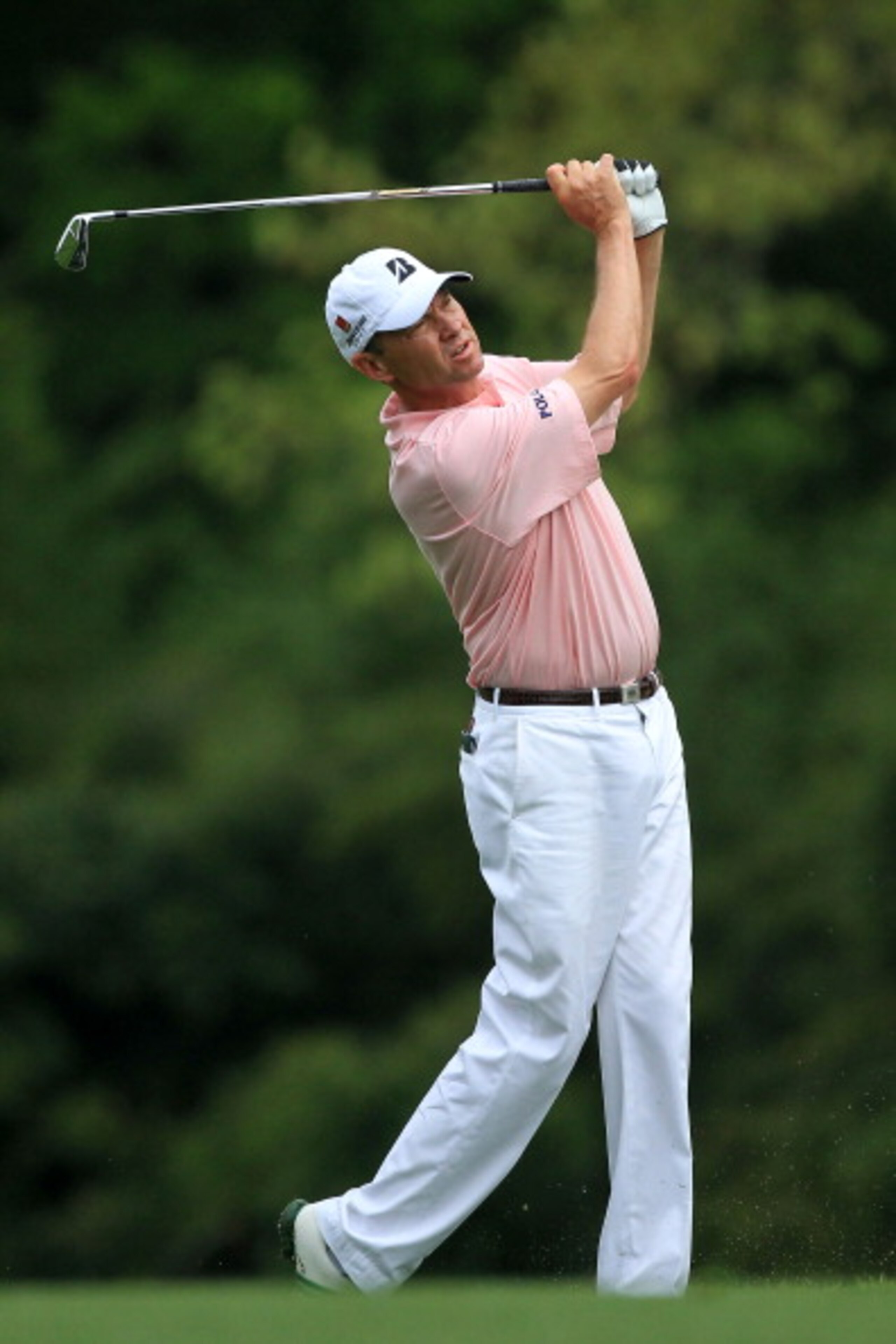AUGUSTA, GA - APRIL 08: Davis Love III hits his second shot on the fifth hole during the second round of the 2011 Masters Tournament at Augusta National Golf Club on April 8, 2011 in Augusta, Georgia. (Photo by David Cannon/Getty Images) AUGUSTA, GA - APRIL 08: Davis Love III hits his second shot on the fifth hole during the second round of the 2011 Masters Tournament at Augusta National Golf Club on April 8, 2011 in Augusta, Georgia. (Photo by David Cannon/Getty Images)