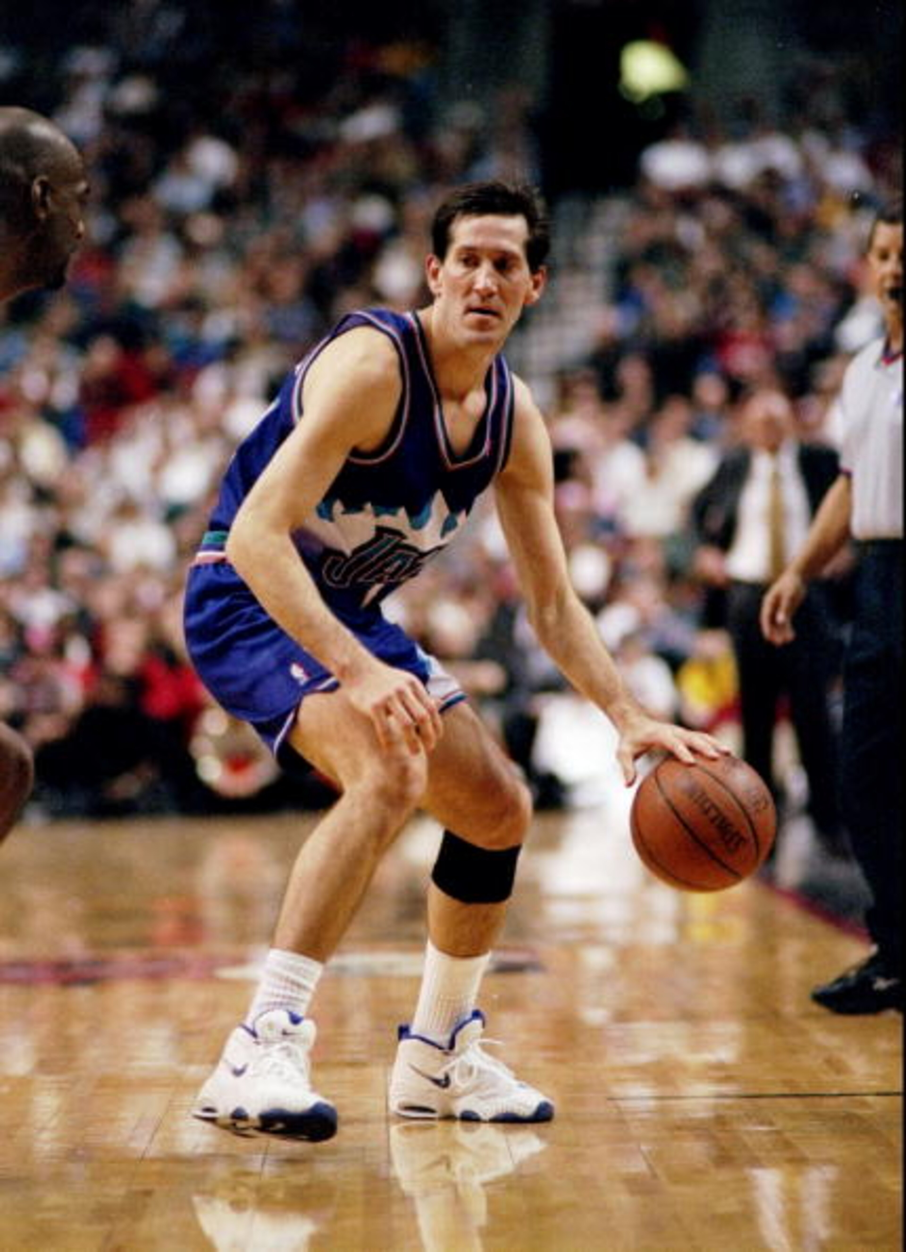 5 Dec 1997:  Guard Jeff Hornacek of the Utah Jazz moves the ball during a game against the Portland Trailblazers at the Rose Garden in Portland, Oregon.  The Trailblazers won the game, 94-77. Mandatory Credit: Otto Greule  /Allsport