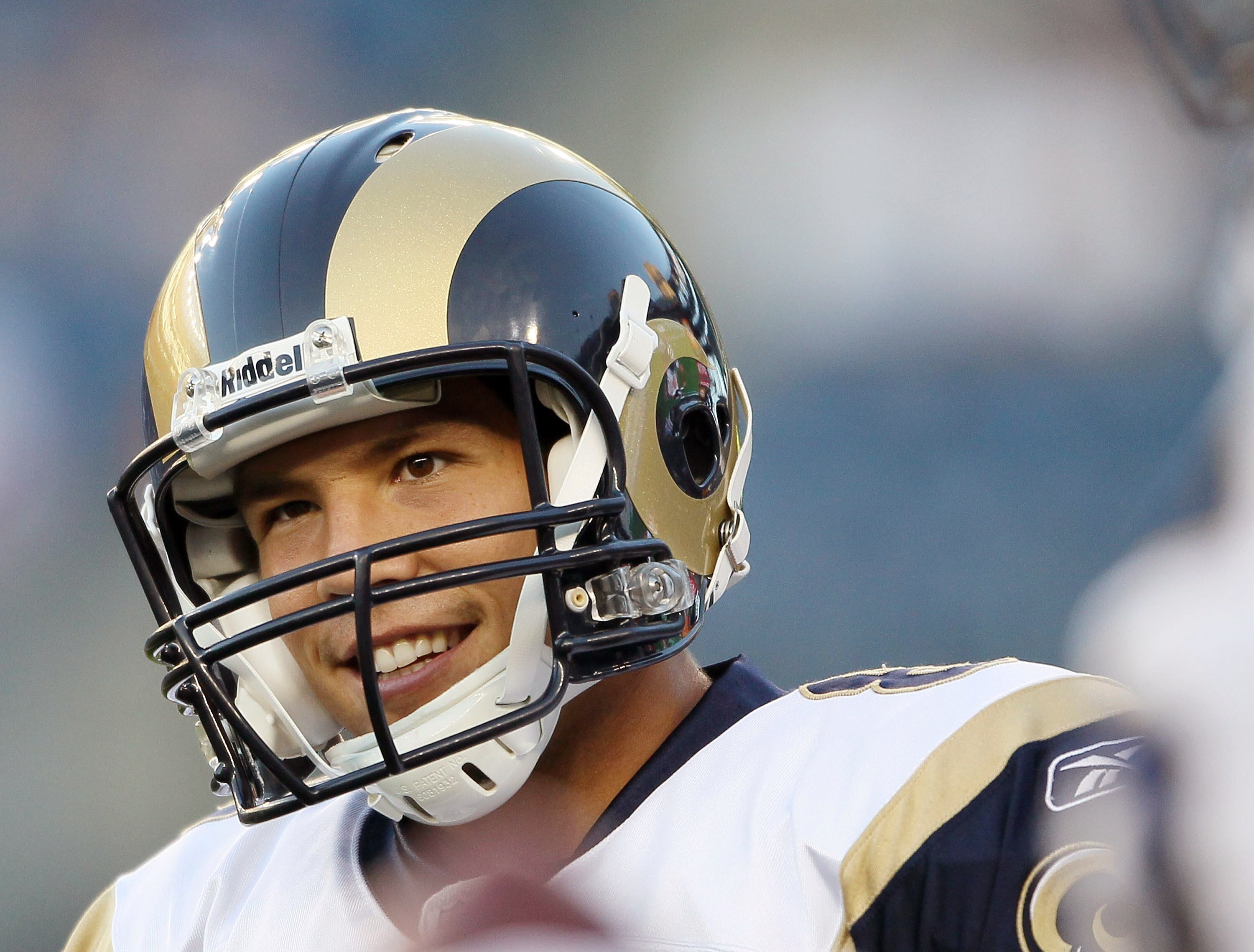 FOXBORO, MA - AUGUST 26:  Quarterback Sam Bradford #8 of the St. Louis Rams is out for warmups before the game against the New England Patriots on August 26, 2010 at Gillette Stadium in Foxboro, Massachusetts.  (Photo by Elsa/Getty Images)