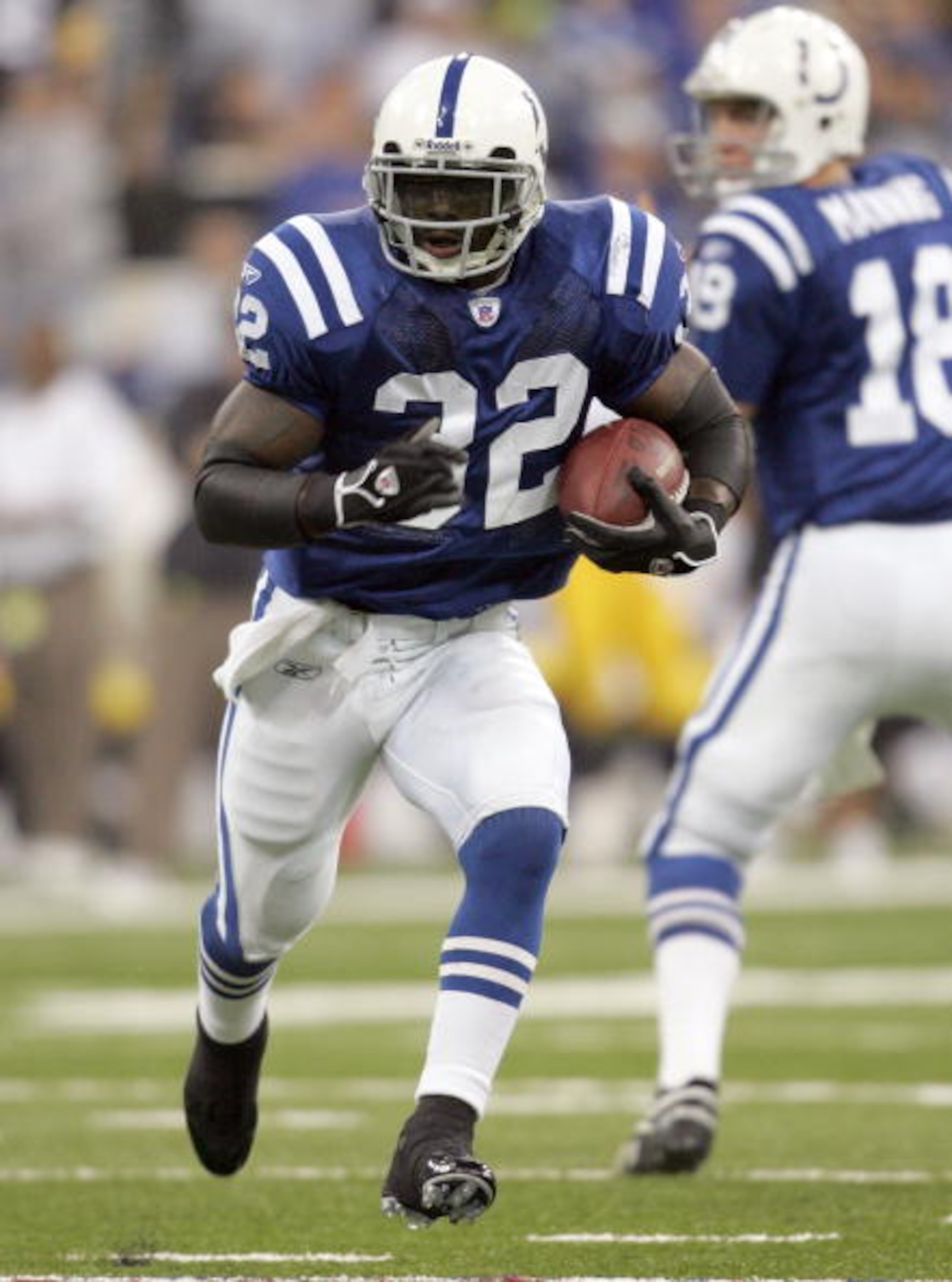 INDIANAPOLIS - NOVEMBER 28:  Edgerrin James #32  of the Indianapolis Colts runs with the ball against the Pittsburgh Steelers in NFL action November 28, 2005 at the RCA Dome in Indianapolis, Indiana.  (Photo by Andy Lyons/Getty Images)