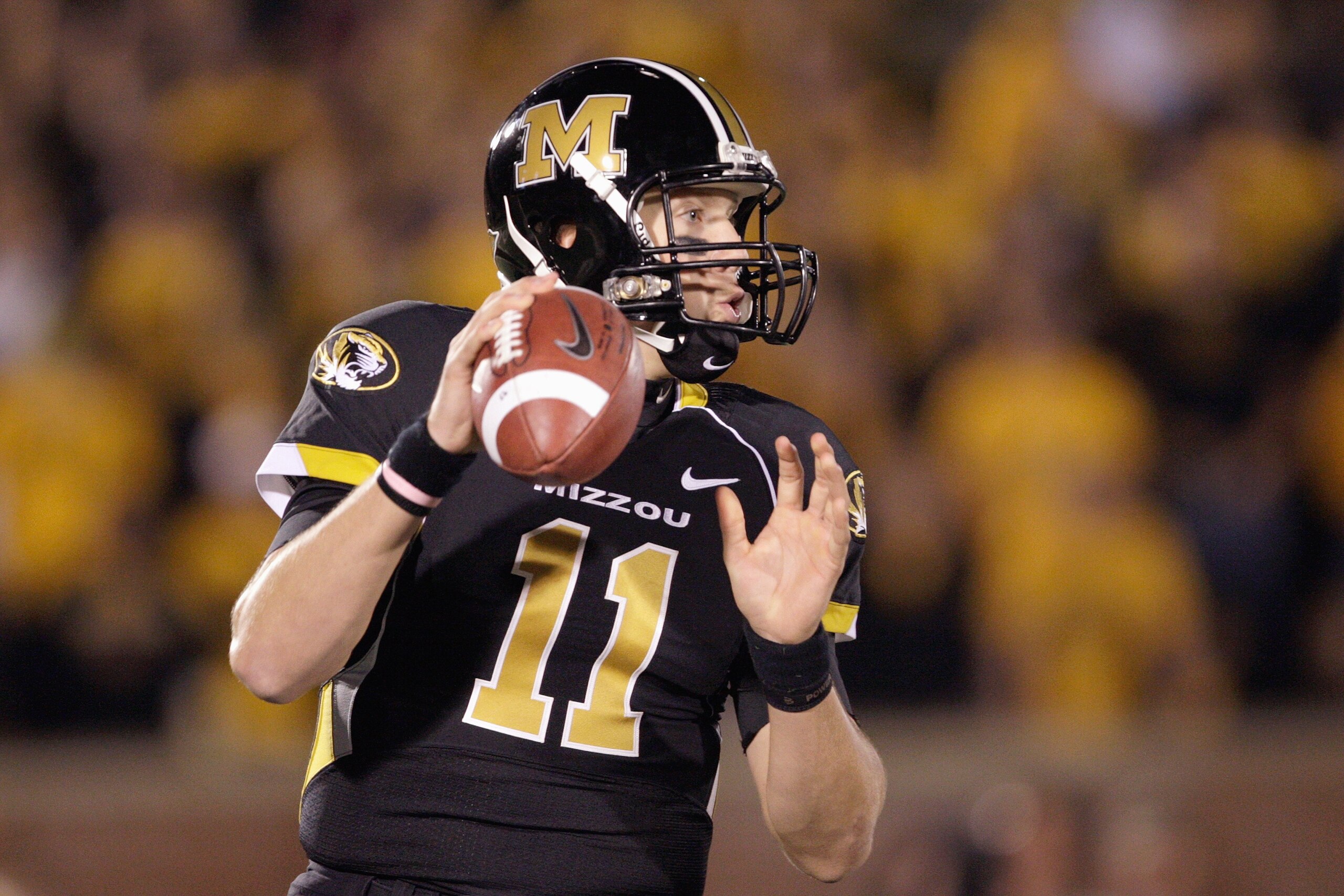 COLUMBIA, MO - OCTOBER 24:  Quarterback Blaine Gabbert #11 of the Missouri Tigers looks to pass the ball during the game against the Texas Longhorns on October 24, 2009 at Faurot Field/Memorial Stadium in Columbia, Missouri. (Photo by Jamie Squire/Getty I