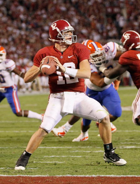 TUSCALOOSA, AL - OCTOBER 02:  Quarterback Greg McElroy #12 of the Alabama Crimson Tide against the Florida Gators at Bryant-Denny Stadium on October 2, 2010 in Tuscaloosa, Alabama.  (Photo by Kevin C. Cox/Getty Images)