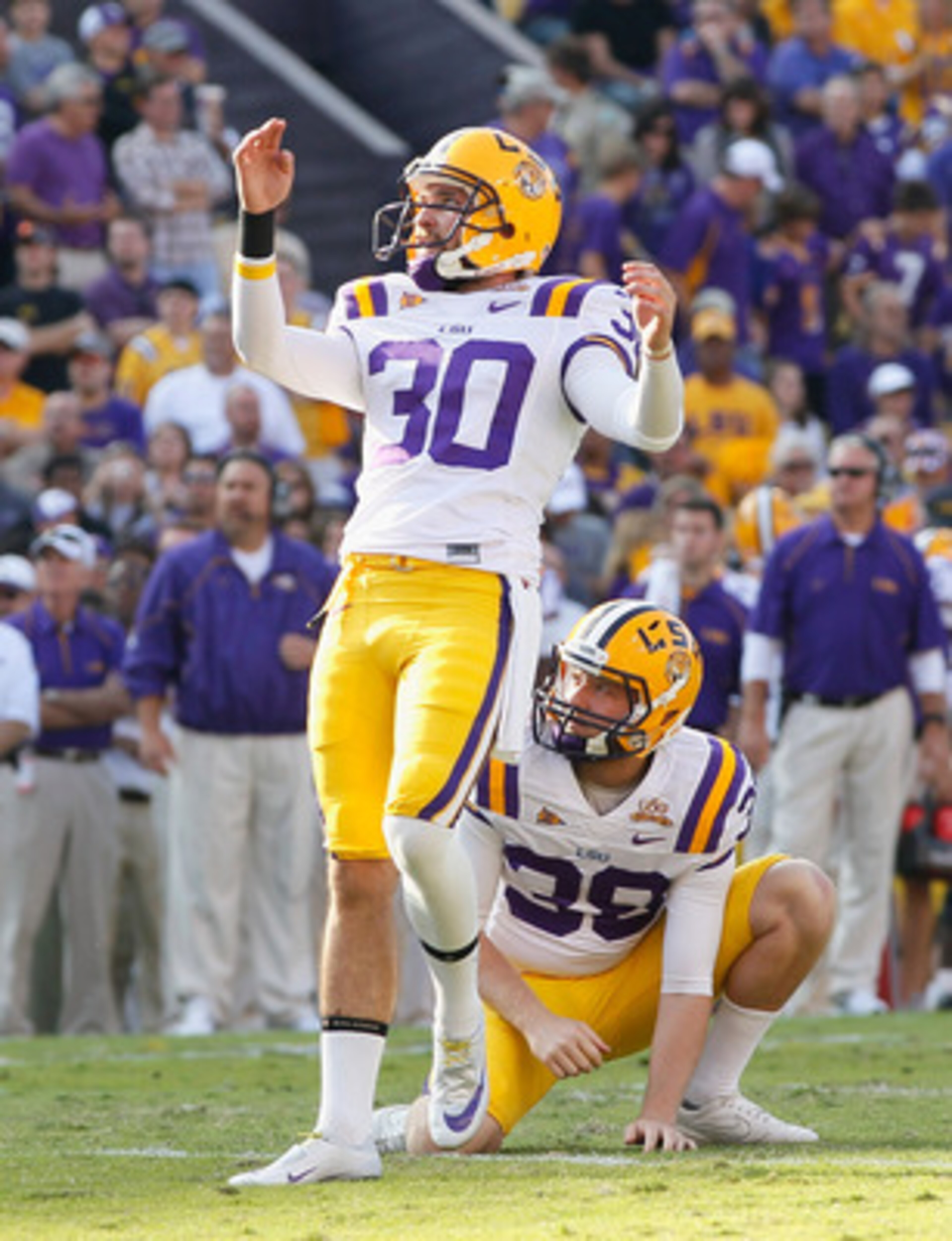 BATON ROUGE, LA - NOVEMBER 20:  Josh Jasper #30 of the Louisiana State University Tigers against the Ole Miss Rebels at Tiger Stadium on November 20, 2010 in Baton Rouge, Louisiana.  (Photo by Kevin C. Cox/Getty Images)