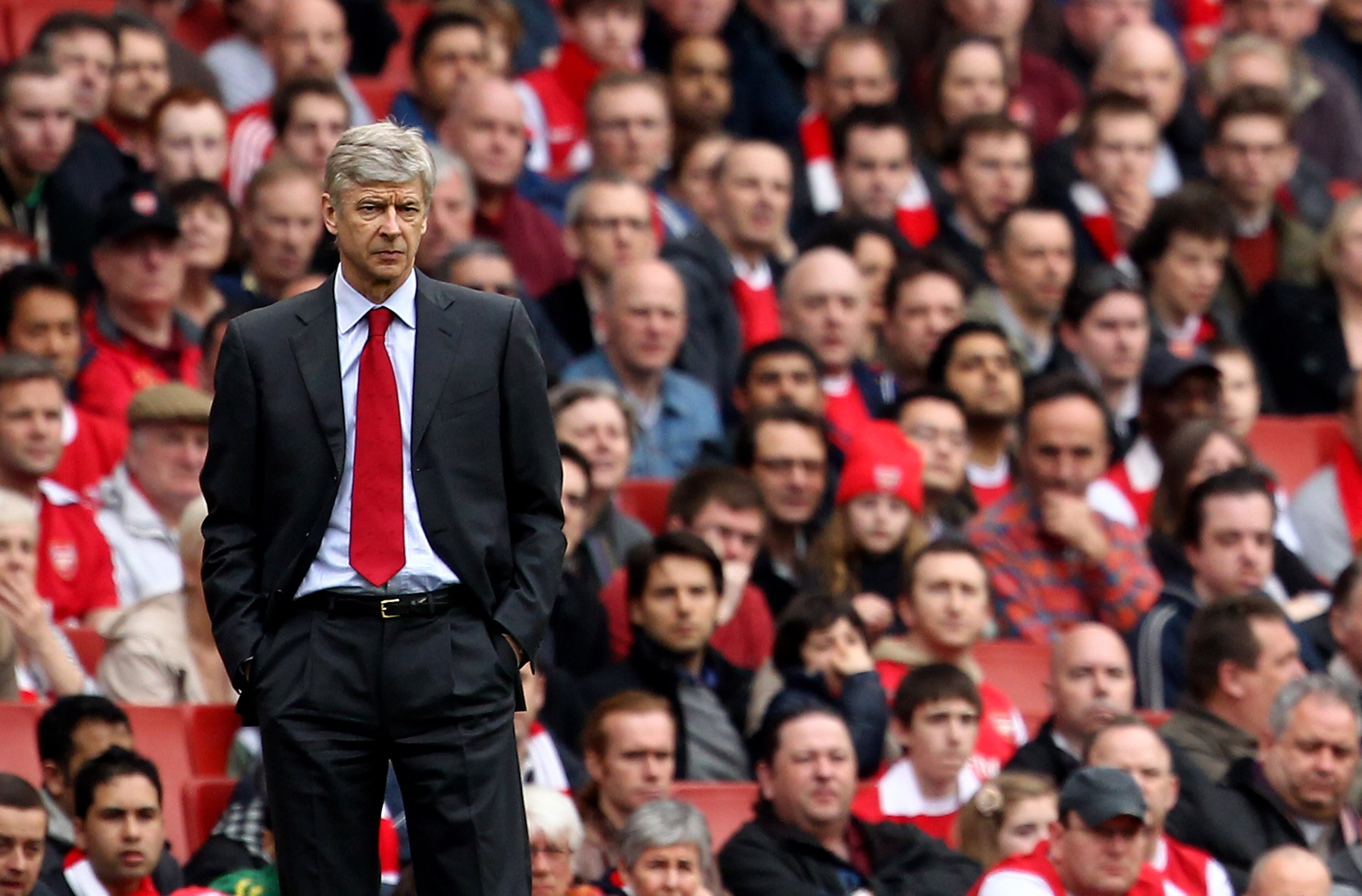 LONDON, ENGLAND - APRIL 02: Arsenal manager Arsene Wenger looks on during the Barclays Premier League match between Arsenal and Blackburn Rovers at the Emirates Stadium on April 2, 2011 in London, England. (Photo by Julian Finney/Getty Images) LONDON, ENGLAND - APRIL 02: Arsenal manager Arsene Wenger looks on during the Barclays Premier League match between Arsenal and Blackburn Rovers at the Emirates Stadium on April 2, 2011 in London, England. (Photo by Julian Finney/Getty Images)