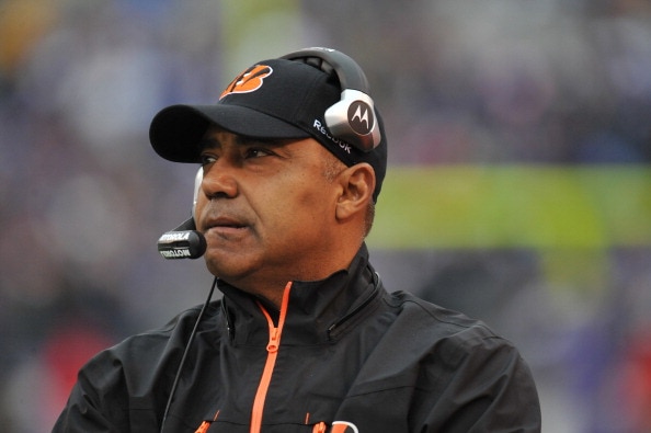 BALTIMORE, MD - JANUARY 2:  Head coach Marvin Lewis of the Cincinnati Bengals coaches against the Baltimore Ravens at M&T Bank Stadium on January 2, 2011 in Baltimore, Maryland. The Ravens defeated the Bengals 13-6. (Photo by Larry French/Getty Images)
