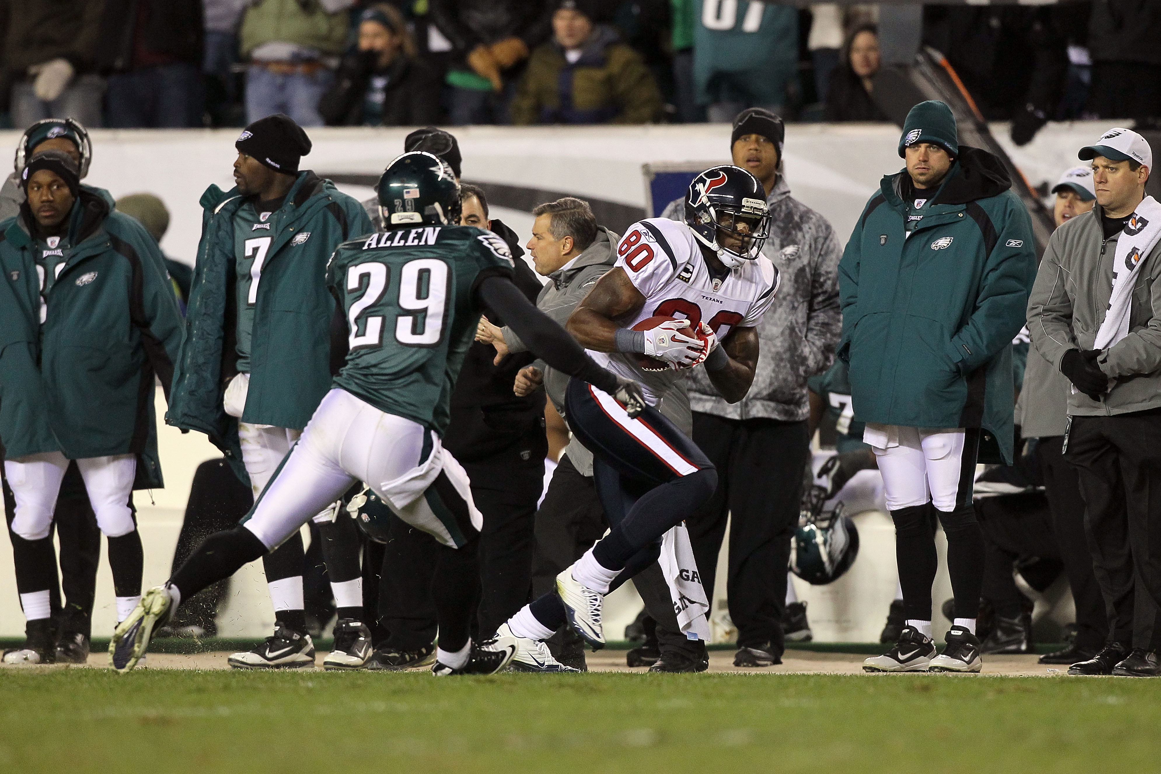 PHILADELPHIA, PA - DECEMBER 02:  Andre Johnson #80 of the Houston Texans runs for yards after the catch against Nate Allen #29 of the Philadelphia Eagles at Lincoln Financial Field on December 2, 2010 in Philadelphia, Pennsylvania.  (Photo by Jim McIsaac/