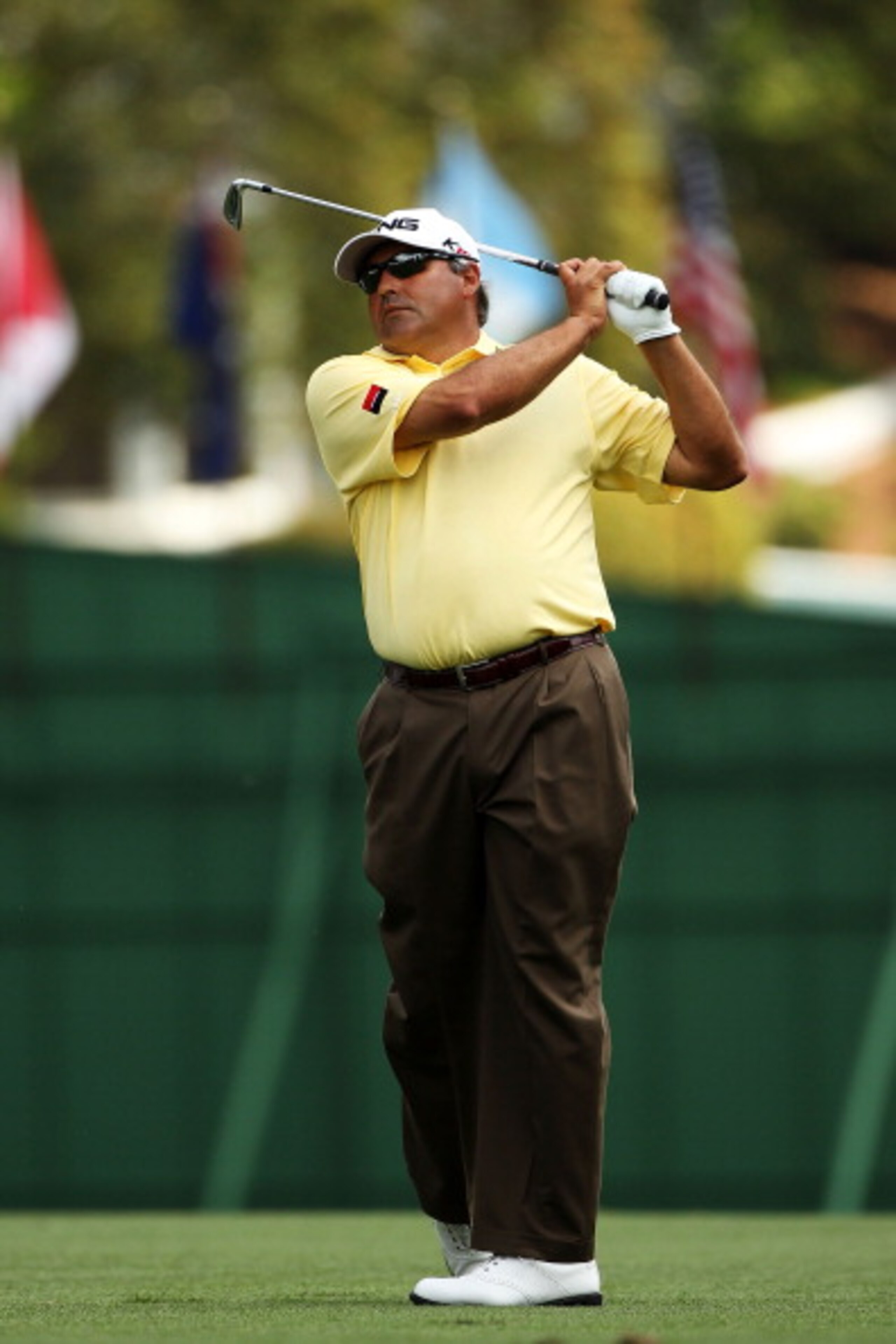 AUGUSTA, GA - APRIL 09:  Angel Cabrera of Argentina watches his approach shot on the first hole during the third round of the 2011 Masters Tournament at Augusta National Golf Club on April 9, 2011 in Augusta, Georgia.  (Photo by Andrew Redington/Getty Ima