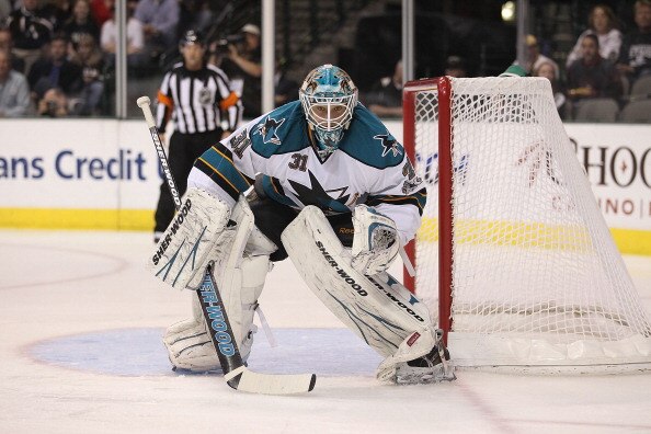 DALLAS, TX - MARCH 15:  Goaltender Antii Niemi #31 of the San Jose Sharks in goal against the Dallas Stars at American Airlines Center on March 15, 2011 in Dallas, Texas.  (Photo by Ronald Martinez/Getty Images)