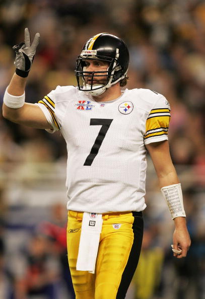 DETROIT - FEBRUARY 05:  Quarterback Ben Roethlisberger #7 of the Pittsburgh Steelers after completing a pass to Hines Ward #86 to set up a touchdown in the first half against the Seattle Seahawks in Super Bowl XL at Ford Field on February 5, 2006 in Detro