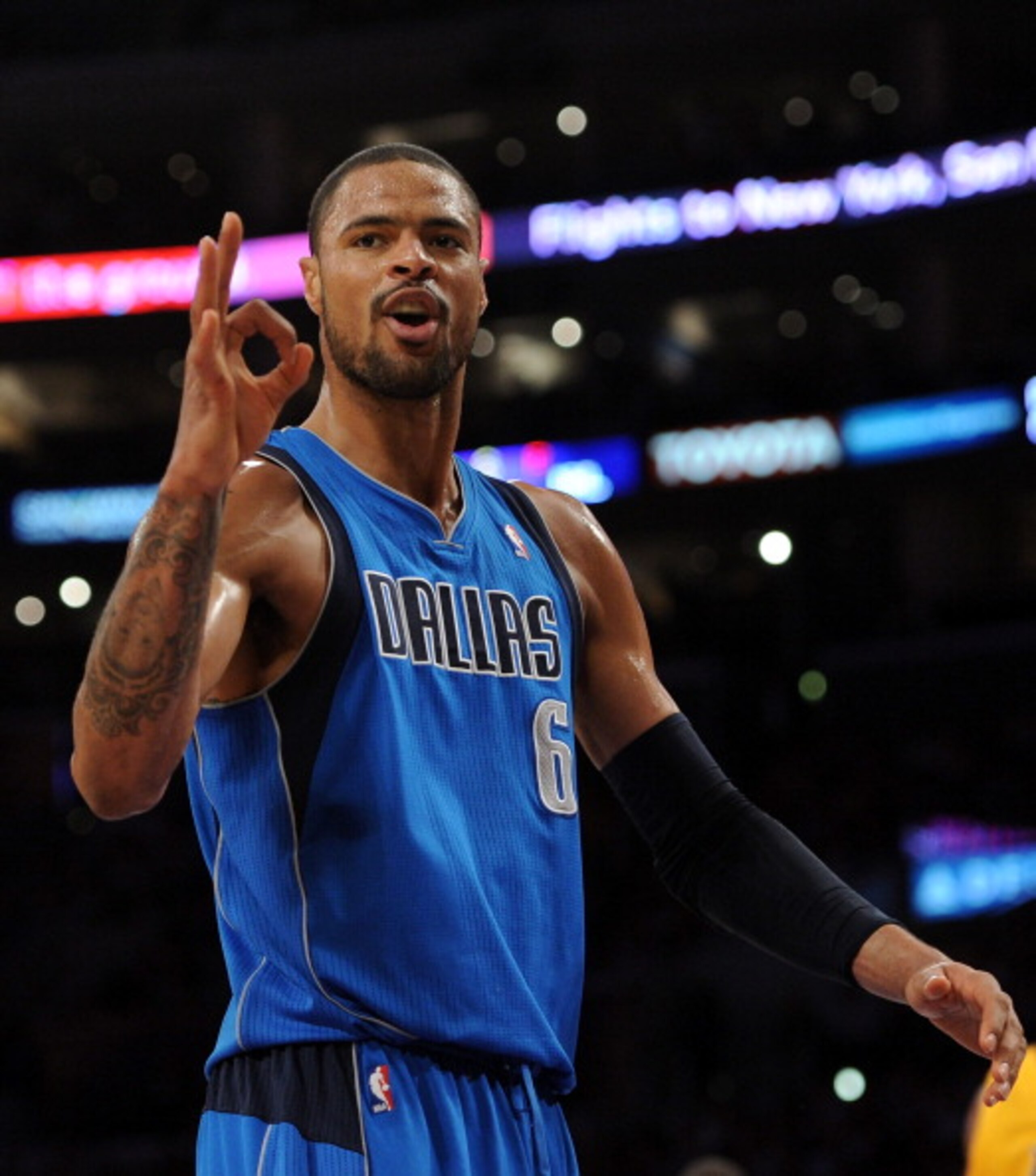 LOS ANGELES, CA - MARCH 31: Tyson Chandler #6 of the Dallas Mavericks calls for a foul on the Los Angeles Lakers at Staples Center on March 31, 2011 in Los Angeles, California. NOTE TO USER: User expressly acknowledges and agrees that, by downloading an LOS ANGELES, CA - MARCH 31: Tyson Chandler #6 of the Dallas Mavericks calls for a foul on the Los Angeles Lakers at Staples Center on March 31, 2011 in Los Angeles, California. NOTE TO USER: User expressly acknowledges and agrees that, by downloading an