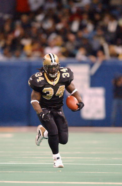 30 Dec 2001: Ricky Williams of the New Orleans Saints in action against the Washington Redskins during the game at the Superdome in New Orleans, Louisiana. The Redskins won 40-10. DIGITAL IMAGE. Mandatory Credit : Harry How/Getty Images