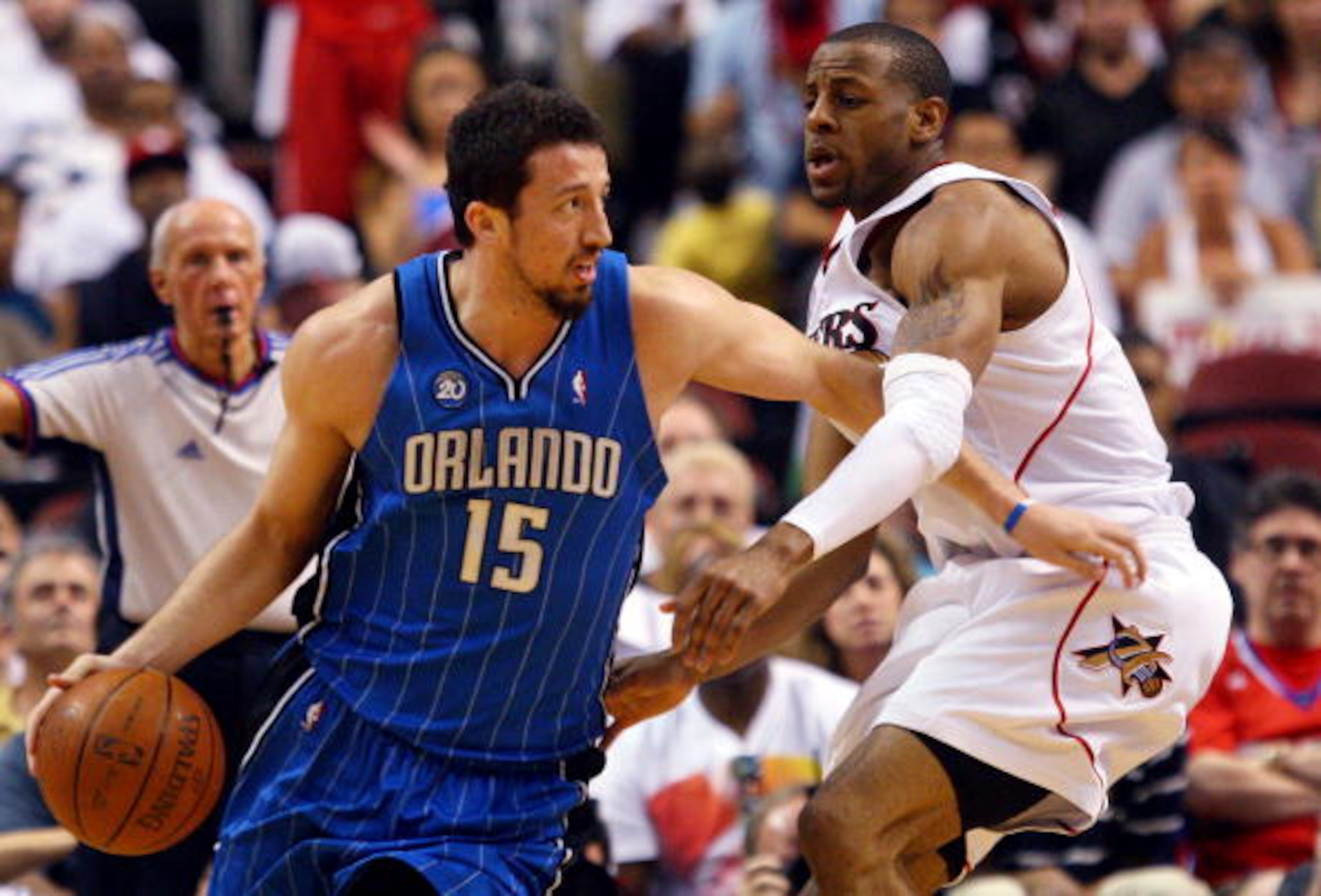 PHILADELPHIA - APRIL 26:  Andre Iguodala #9 of the Philadelphia 76ers defends against Hedo Turkoglu #15 of the Orlando Magic during Game Four of the Eastern Conference Quarterfinals during the 2009 NBA Playoffs at the Wachovia Center on April 26, 2009 in