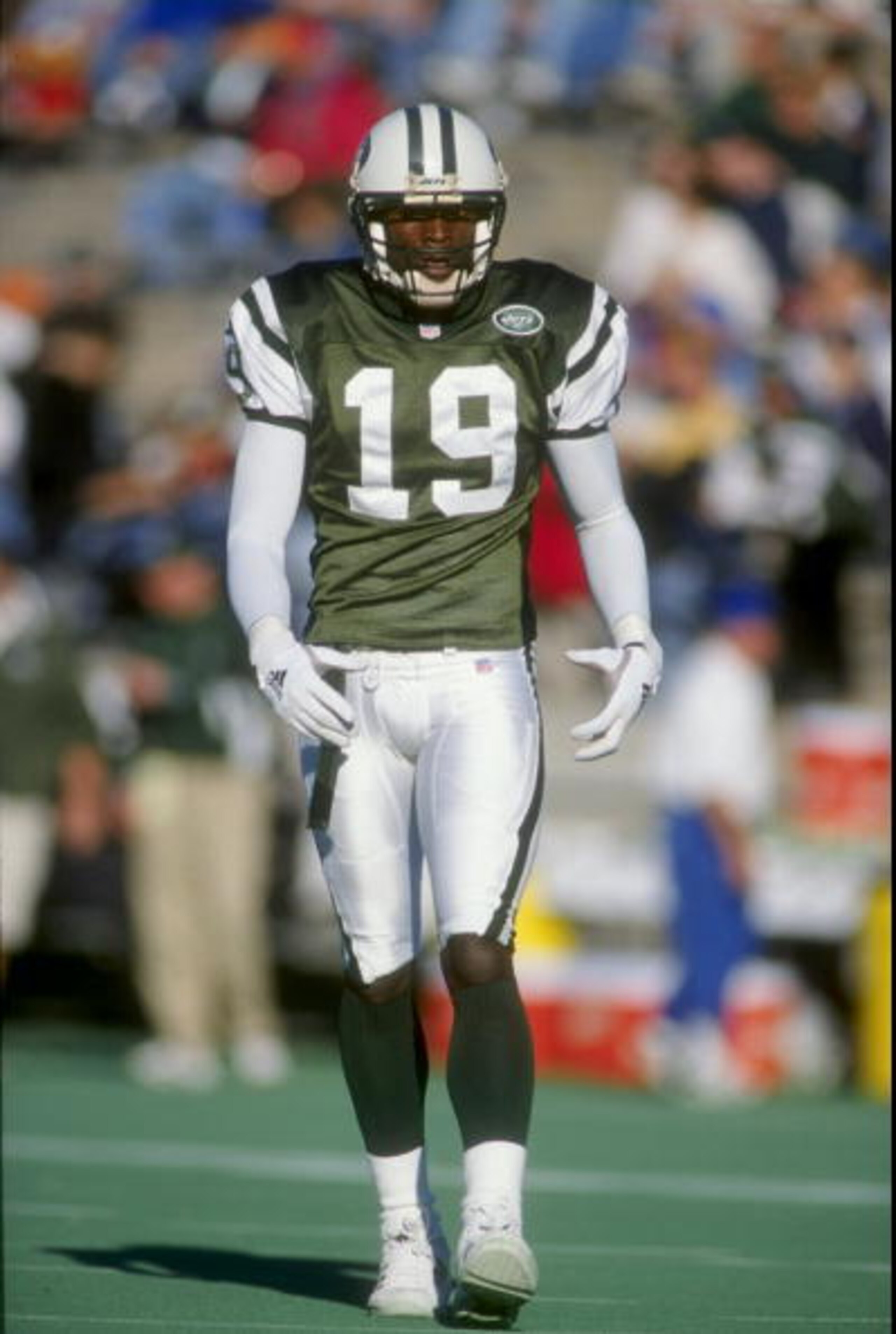 22 Nov 1998: Wide receiver Keyshawn Johnson #19 of the New York Jets looks on during the game against the Tennessee Oilers at the Vanderbilt Stadium in Nashville, Tennessee. The Jets defeated the Oilers 24-3. Mandatory Credit: Scott Halleran /Allsport 22 Nov 1998: Wide receiver Keyshawn Johnson #19 of the New York Jets looks on during the game against the Tennessee Oilers at the Vanderbilt Stadium in Nashville, Tennessee. The Jets defeated the Oilers 24-3. Mandatory Credit: Scott Halleran /Allsport