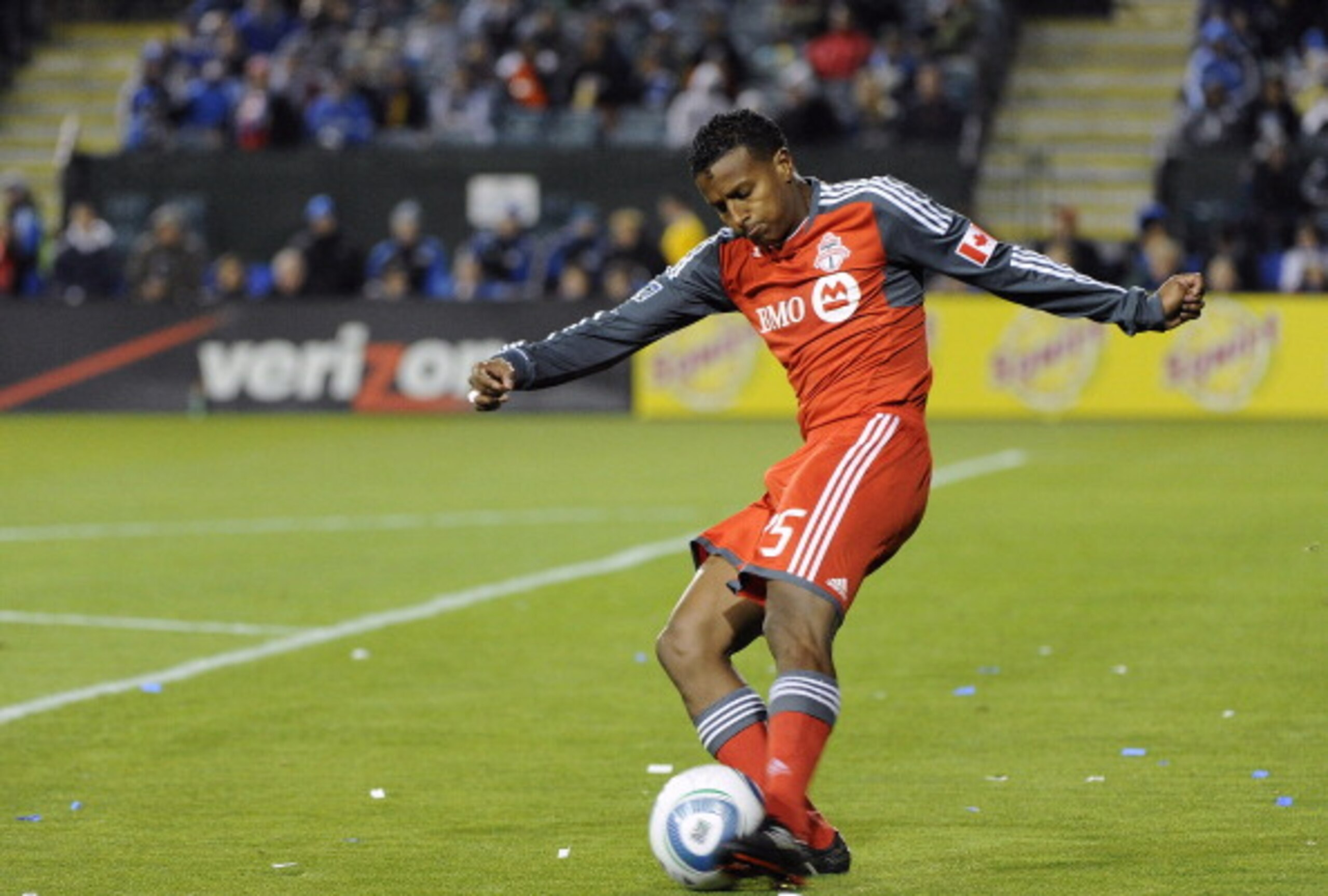 SANTA CLARA, CA - APRIL 9: Danleigh Borman #25 of the Toronto FC in action against the San Jose Earthquakes during an MLS soccer game at Buck Shaw Stadium April 9, 2011 in Santa Clara, California. The game ended in a 1 to 1 tie. (Photo by Thearon W. Hende