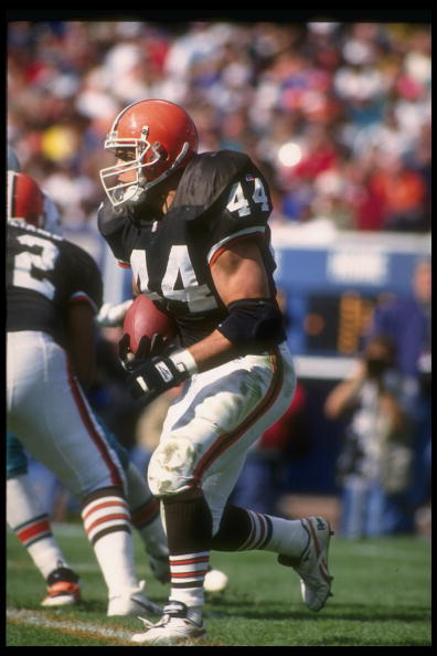 10 Oct 1993: Running back Tommy Vardell of the Cleveland Browns moves the ball during a game against the Miami Dolphins in Cleveland, Ohio. The Dolphins won the game, 24-14.
