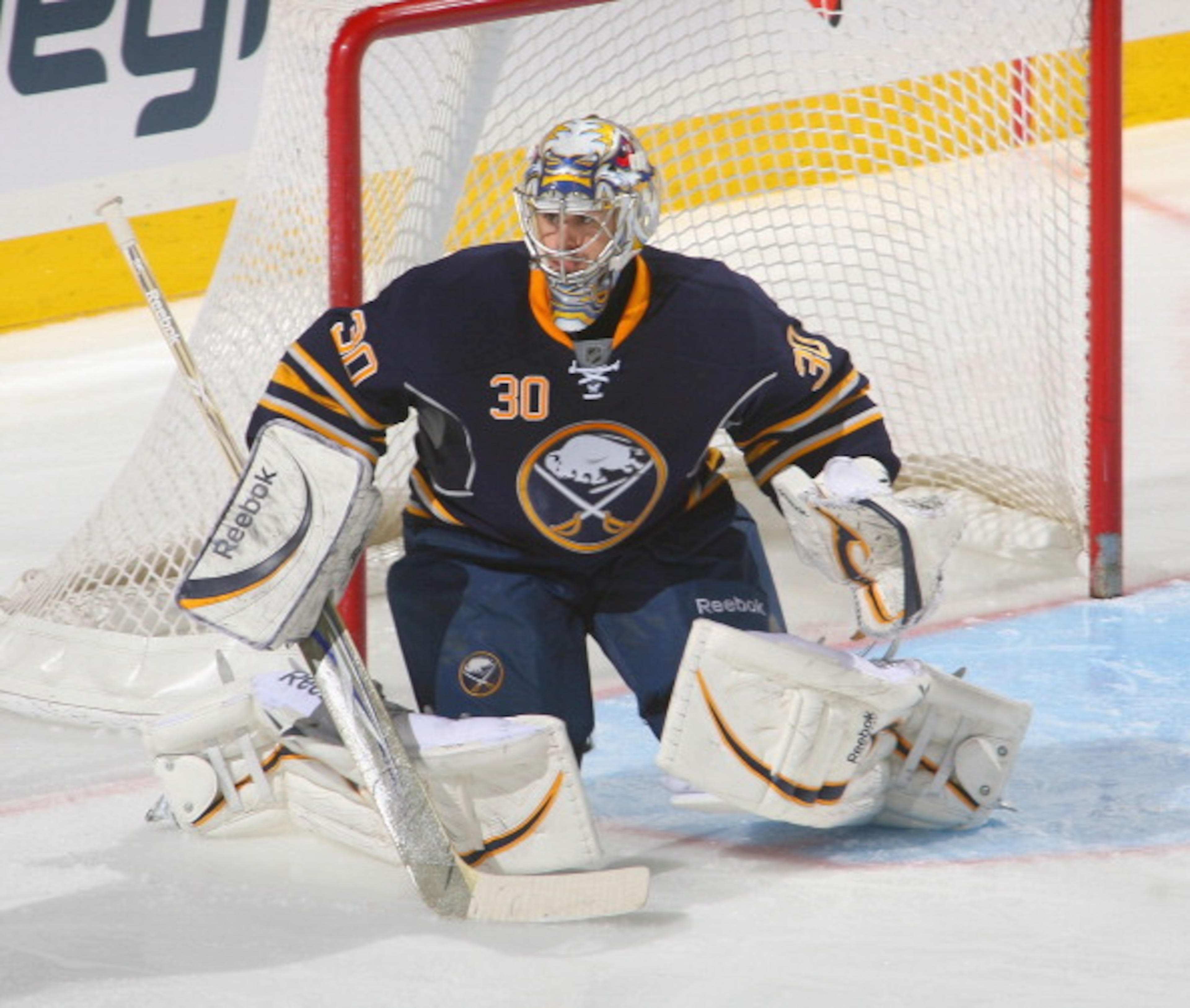 BUFFALO, NY - FEBRUARY 23: Ryan Miller #30 of the Buffalo Sabres plays in goal  against the Atlanta Thrashers at HSBC Arena on February 23, 2011 in Buffalo, New York. Buffalo won 4-1.  (Photo by Rick Stewart/Getty Images)