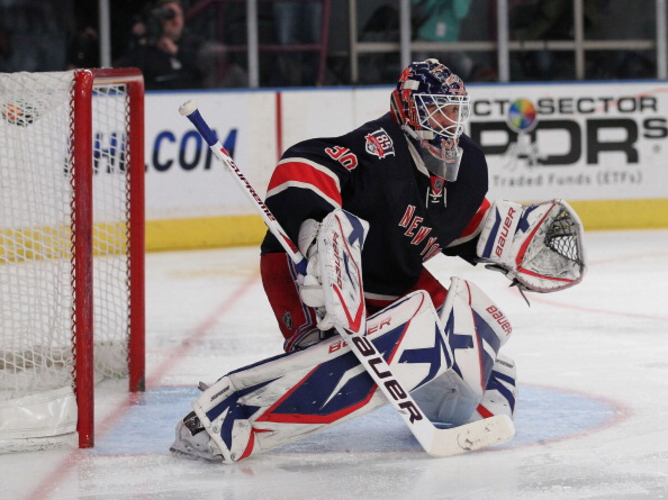NEW YORK - MARCH 18: Henrik Lundqvist #30 of the New York Rangers guards the net against the Montreal Canadiens during their game on March 18, 2011 at Madison Square Garden in New York City, New York. (Photo by Al Bello/Getty Images) NEW YORK - MARCH 18: Henrik Lundqvist #30 of the New York Rangers guards the net against the Montreal Canadiens during their game on March 18, 2011 at Madison Square Garden in New York City, New York. (Photo by Al Bello/Getty Images)