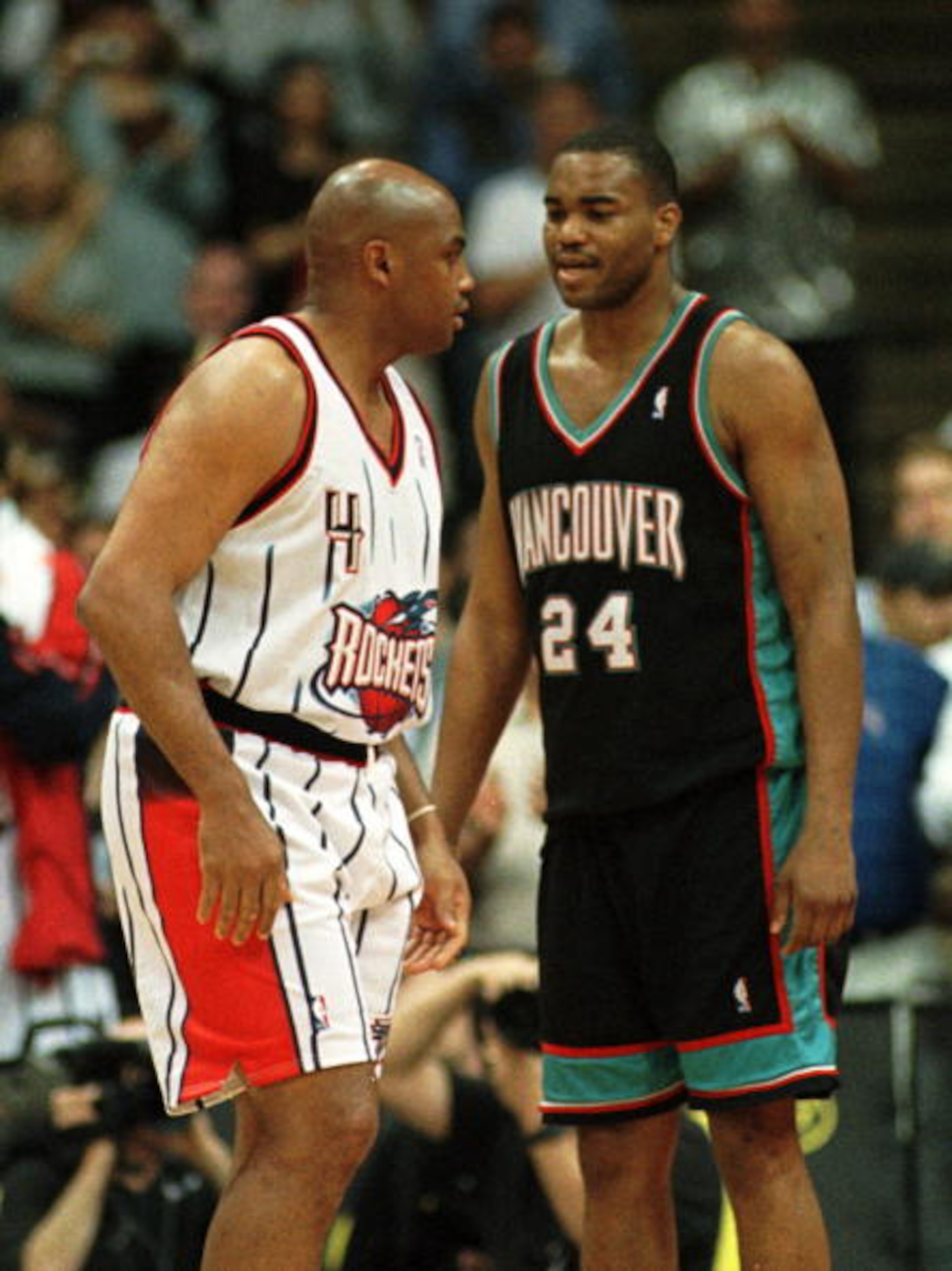 19 Apr 2000:  Forward Charles Barkley #4 of the Houston Rockets and forward Othella Harringtonin of the Vancouver Grizzlies in action during the final game of the season at the Houston Summit in Houston, Texas. This game was Barkeley''s final game in his