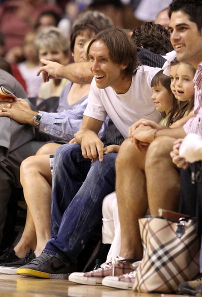 PHOENIX - AUGUST 26:  Steve Nash of the Phoenix Suns attends Game One of the Western Conference Semifinals between the San Antonio Silver Stars and the Phoenix Mercury during the 2010 WNBA Playoffs at US Airways Center on August 26, 2010 in Phoenix, Arizo